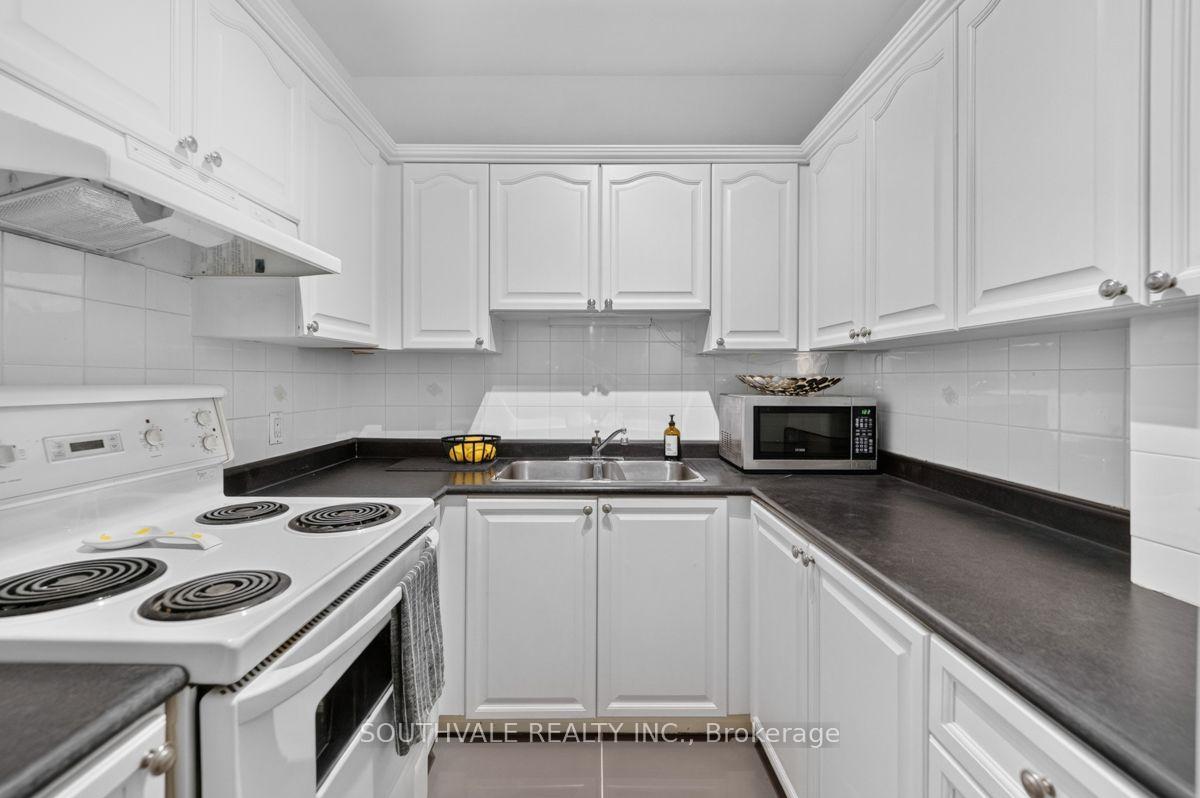 Photo 22 of Unit 1107, 393 King St. W, Toronto, Waterfront Communities — HOMEH