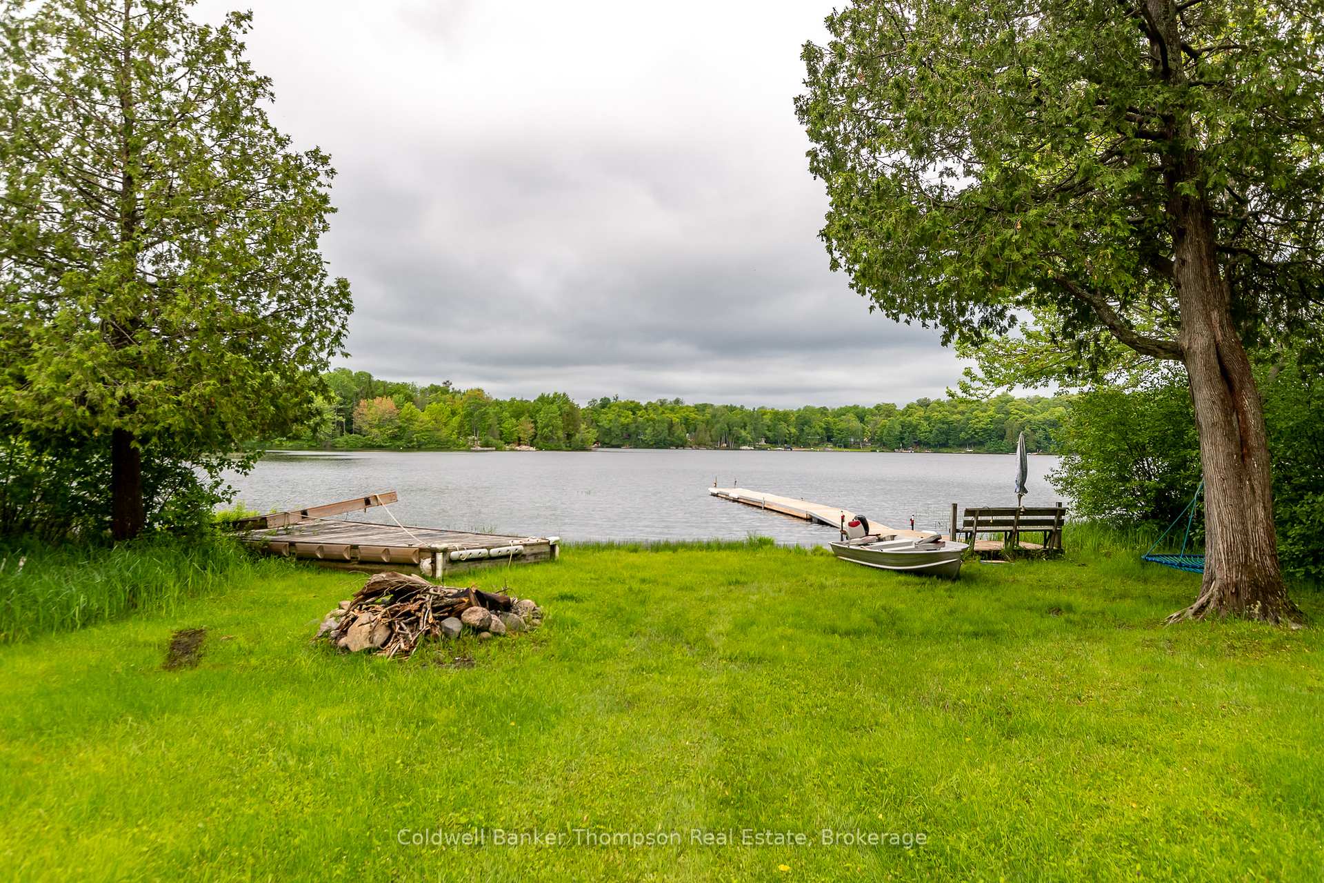 Photo 3 of 432 Lakeside Trail, Magnetawan — HOMEH