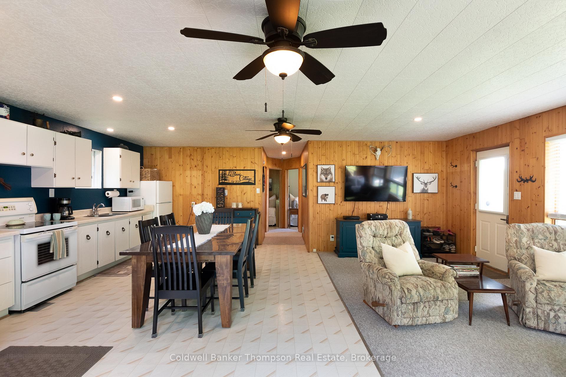 Photo 13 of 432 Lakeside Trail, Magnetawan — HOMEH