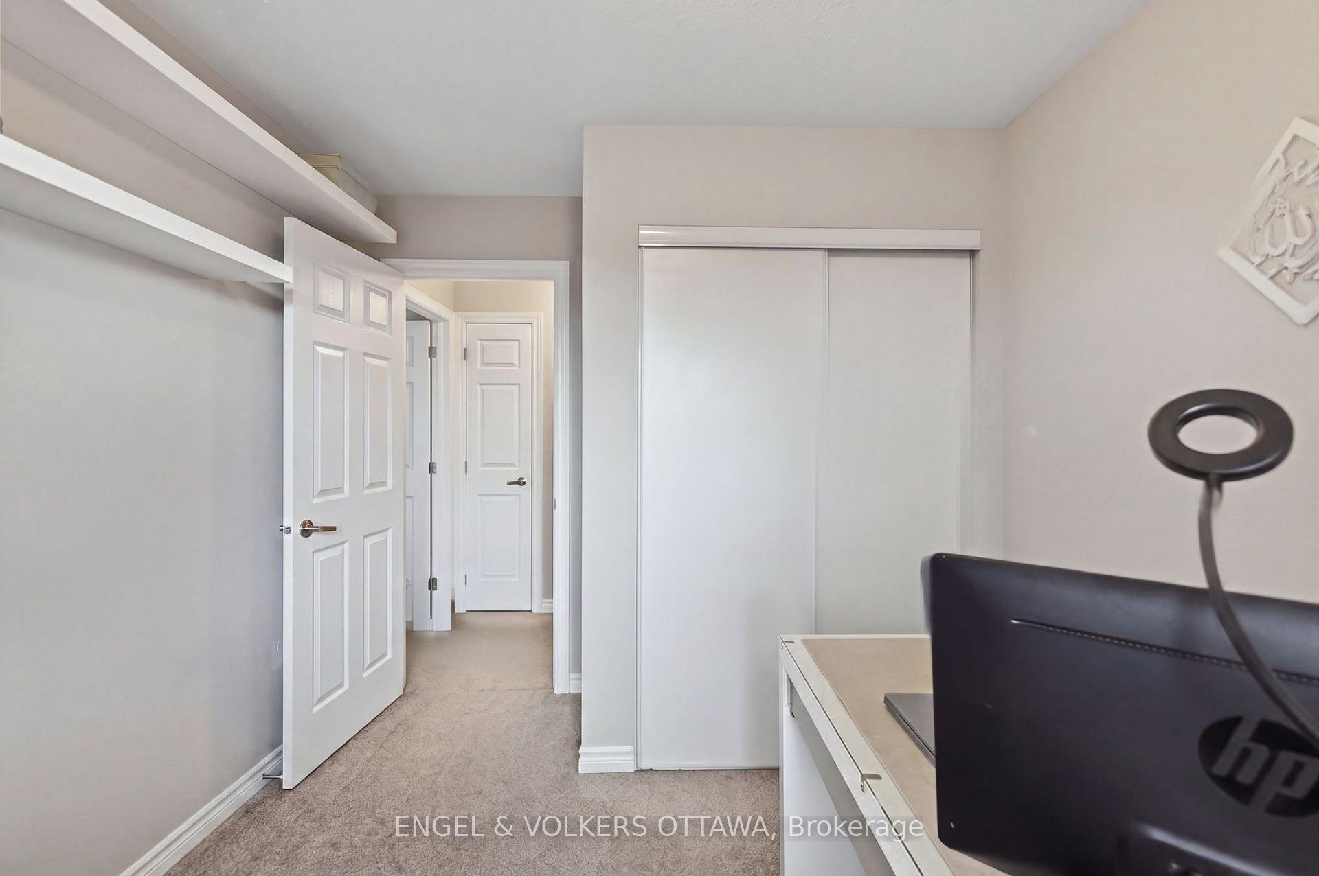 Photo 19 of 380 Sweet Grass Circle, Ottawa, Barrhaven - Half Moon Bay — HOMEH