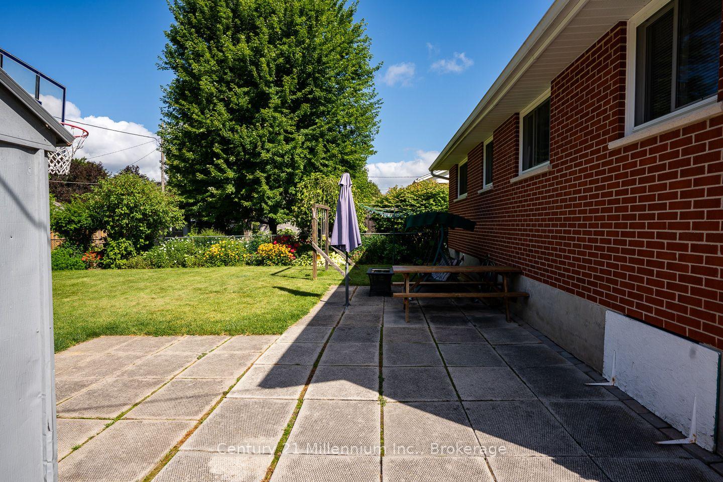 Photo 35 of 148 7th Avenue E, Owen Sound — HOMEH