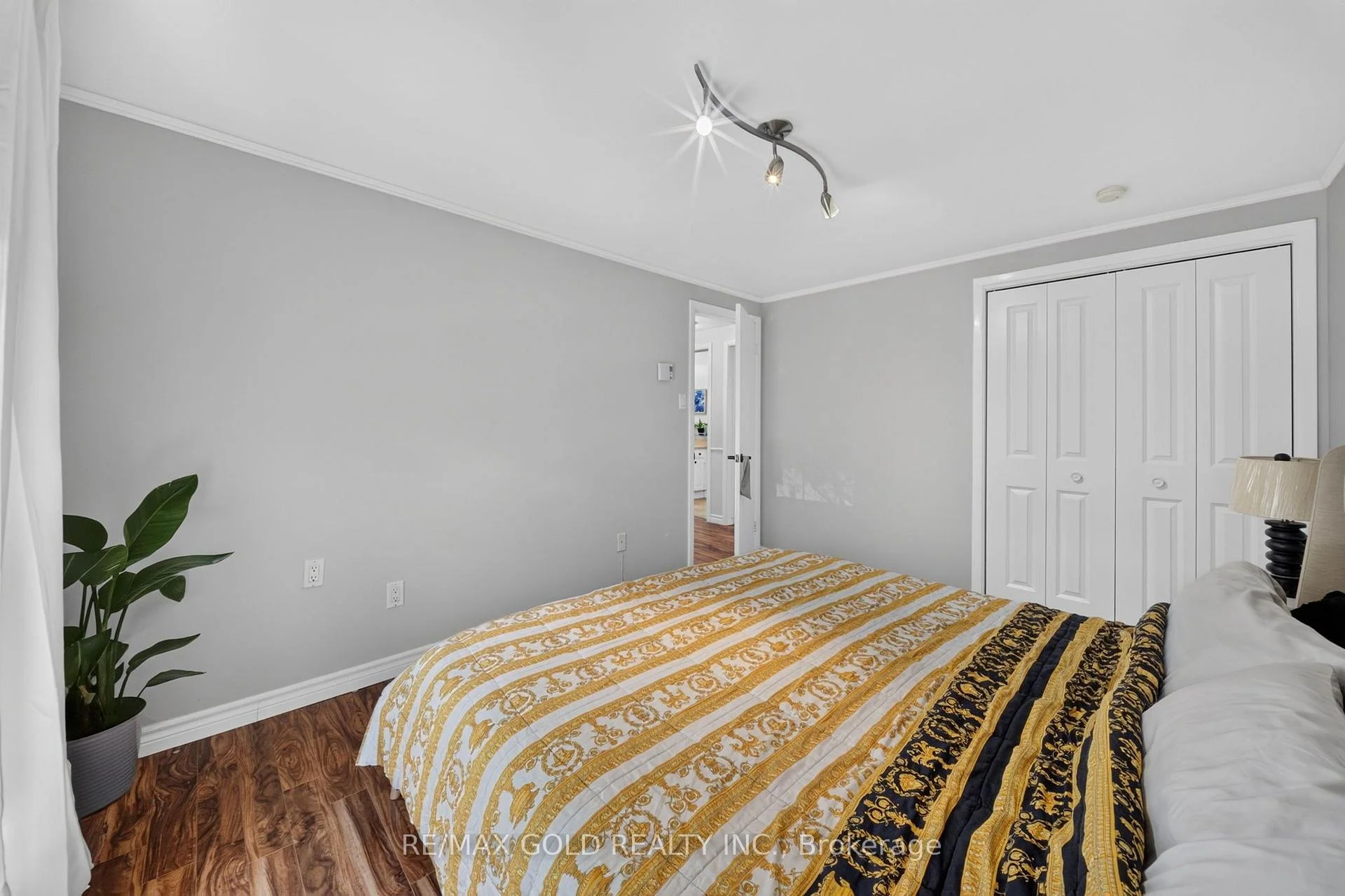 Photo 38 of 670 Grenfell Drive, London, North C — HOMEH