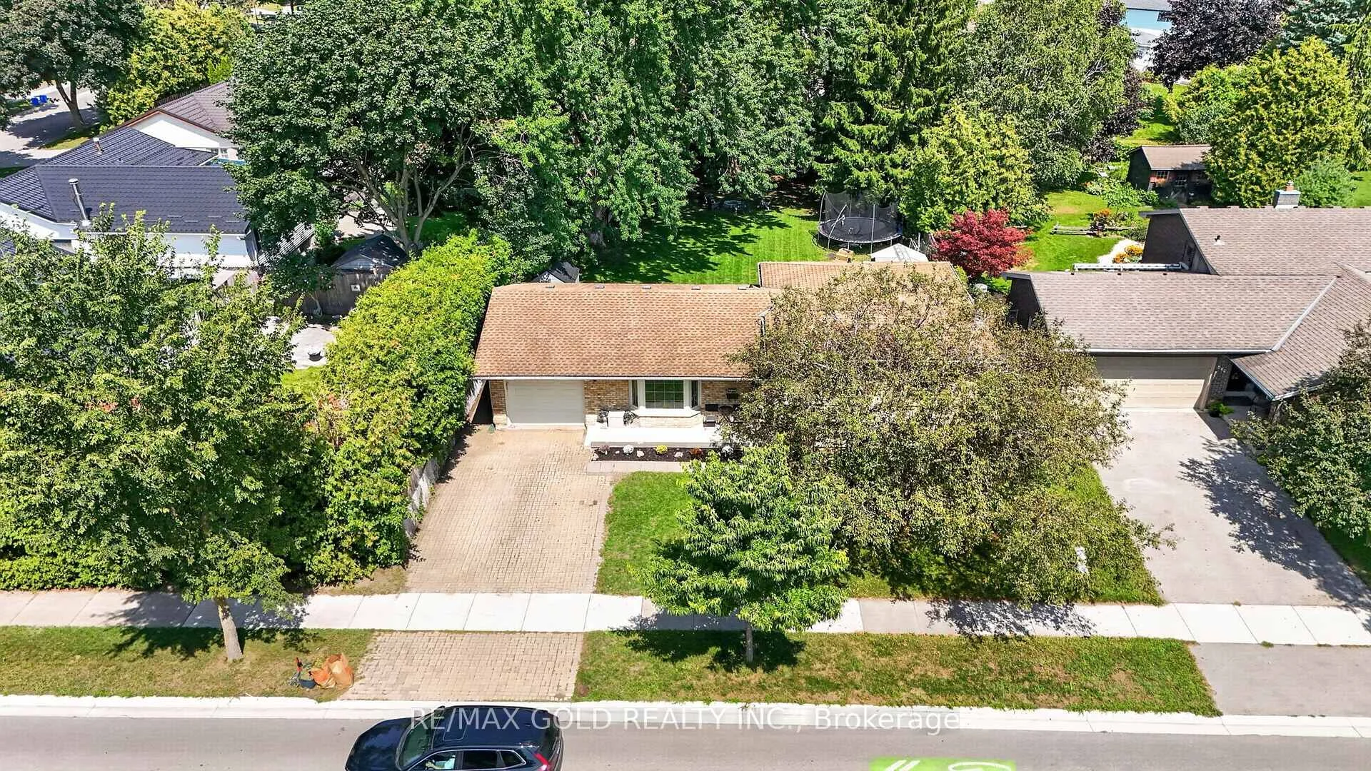 Photo 49 of 670 Grenfell Drive, London, North C — HOMEH