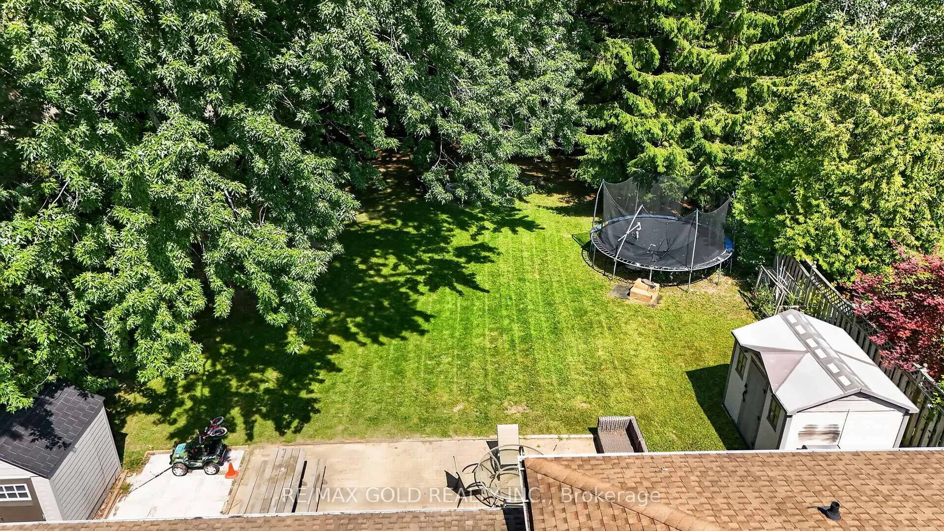 Photo 43 of 670 Grenfell Drive, London, North C — HOMEH