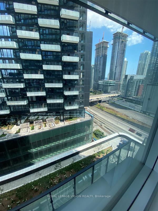 Photo 15 of Unit 1210, 470 Front Street W, Toronto, Waterfront Communities — HOMEH