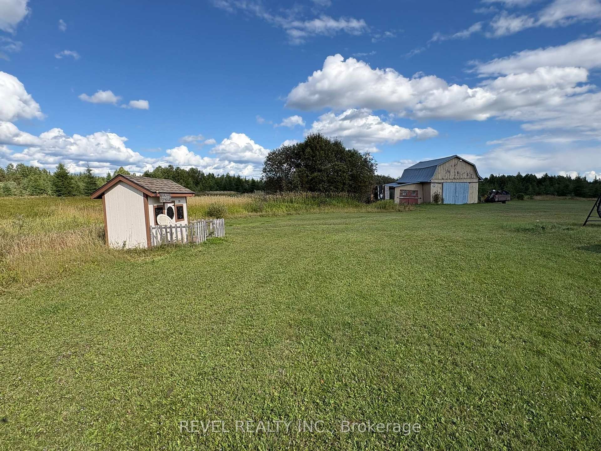 Photo 11 of Unit (Fauquier), 641 Thomas Road, Kapuskasing — HOMEH