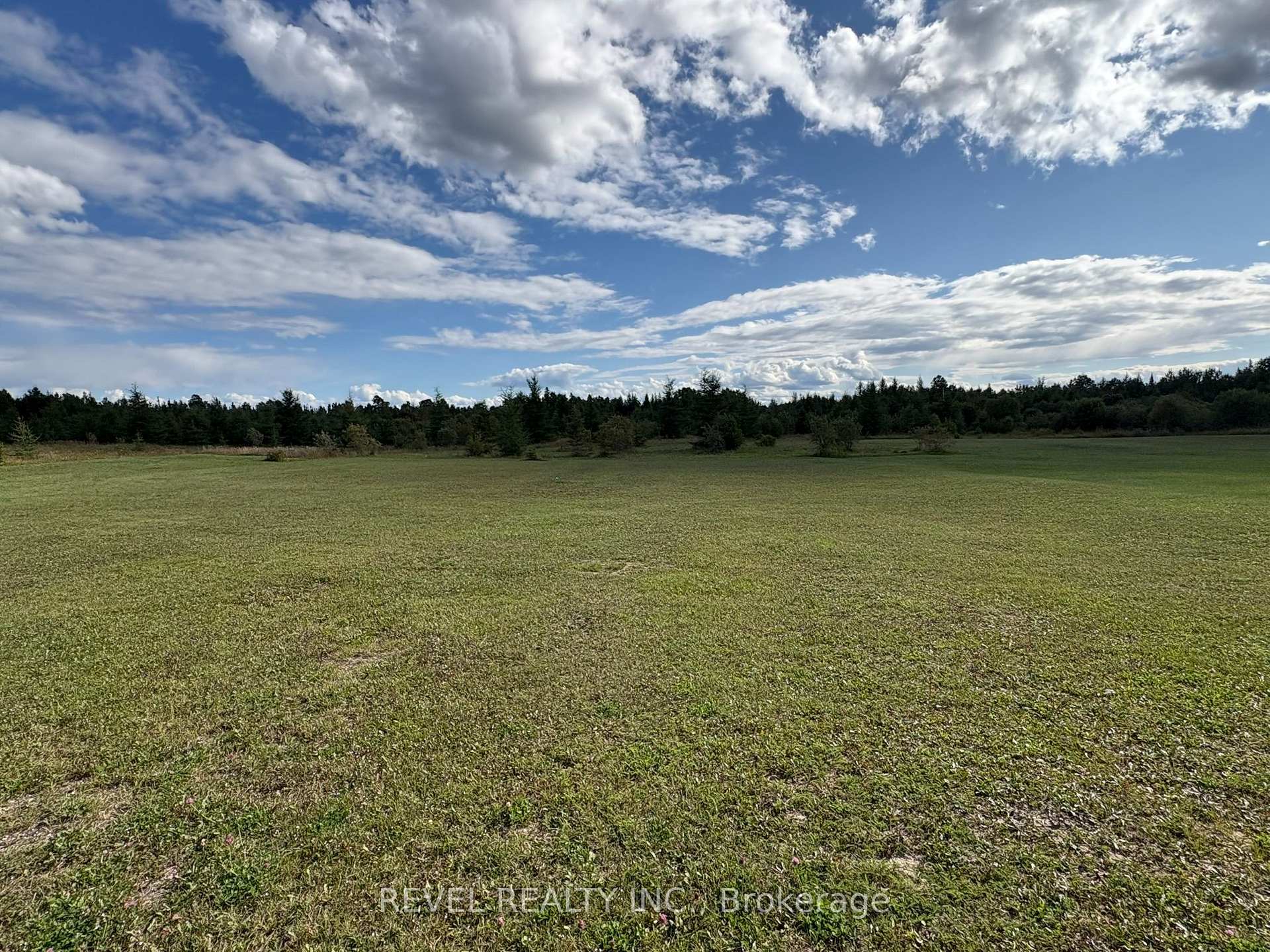 Photo 12 of Unit (Fauquier), 641 Thomas Road, Kapuskasing — HOMEH