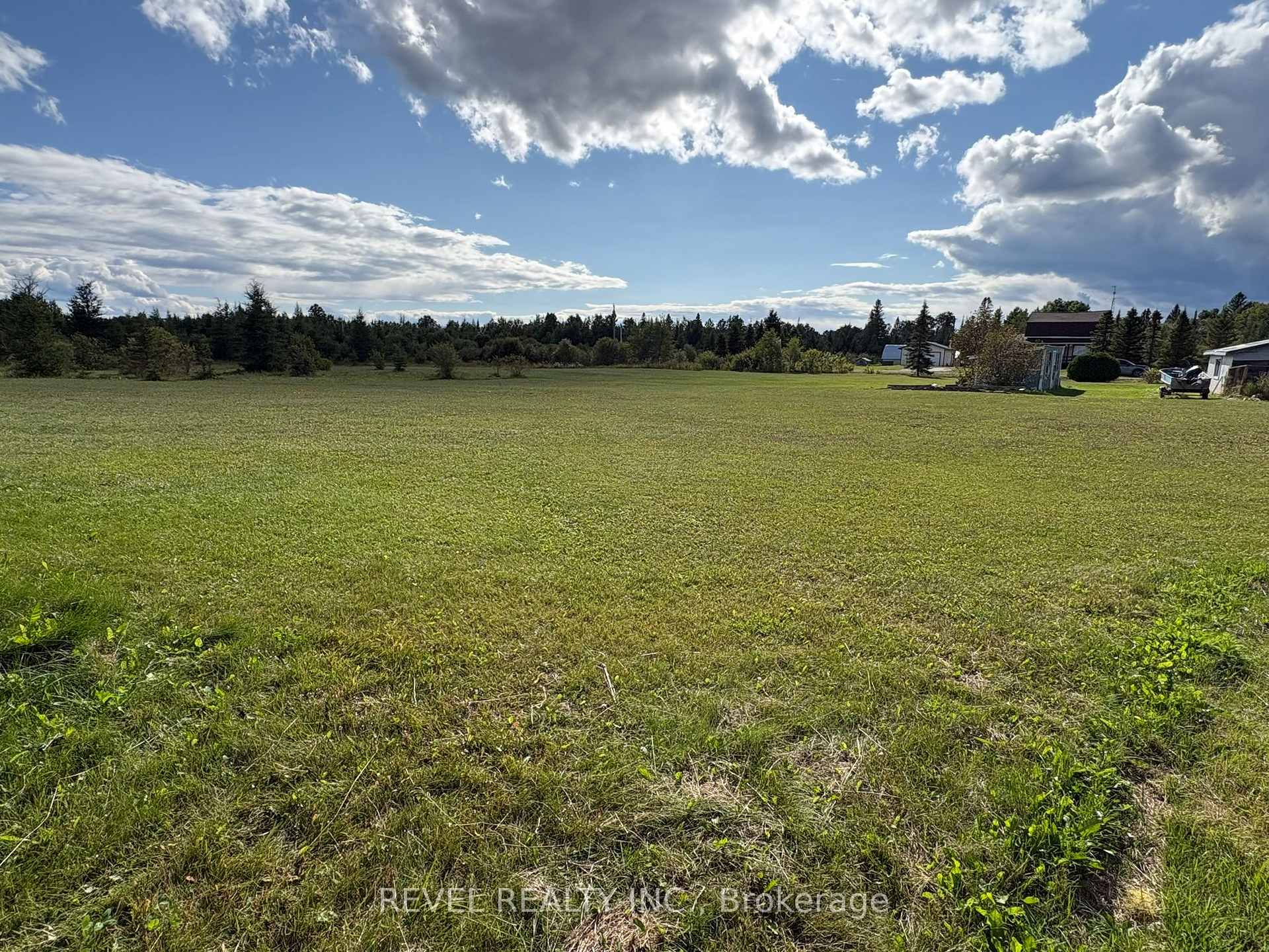 Photo 13 of Unit (Fauquier), 641 Thomas Road, Kapuskasing — HOMEH