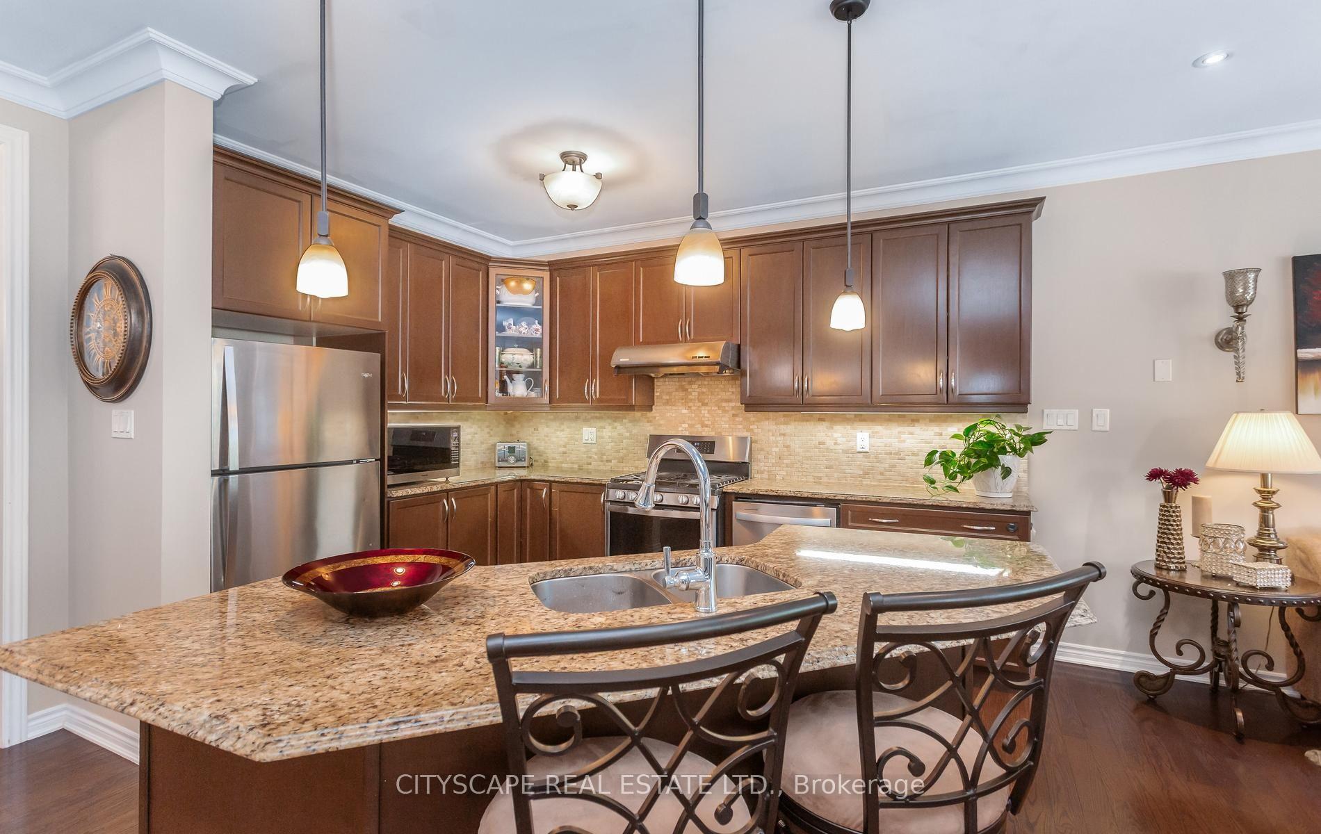 Photo 11 of Unit 21, 485 Pringle Avenue, Milton, Scott — HOMEH
