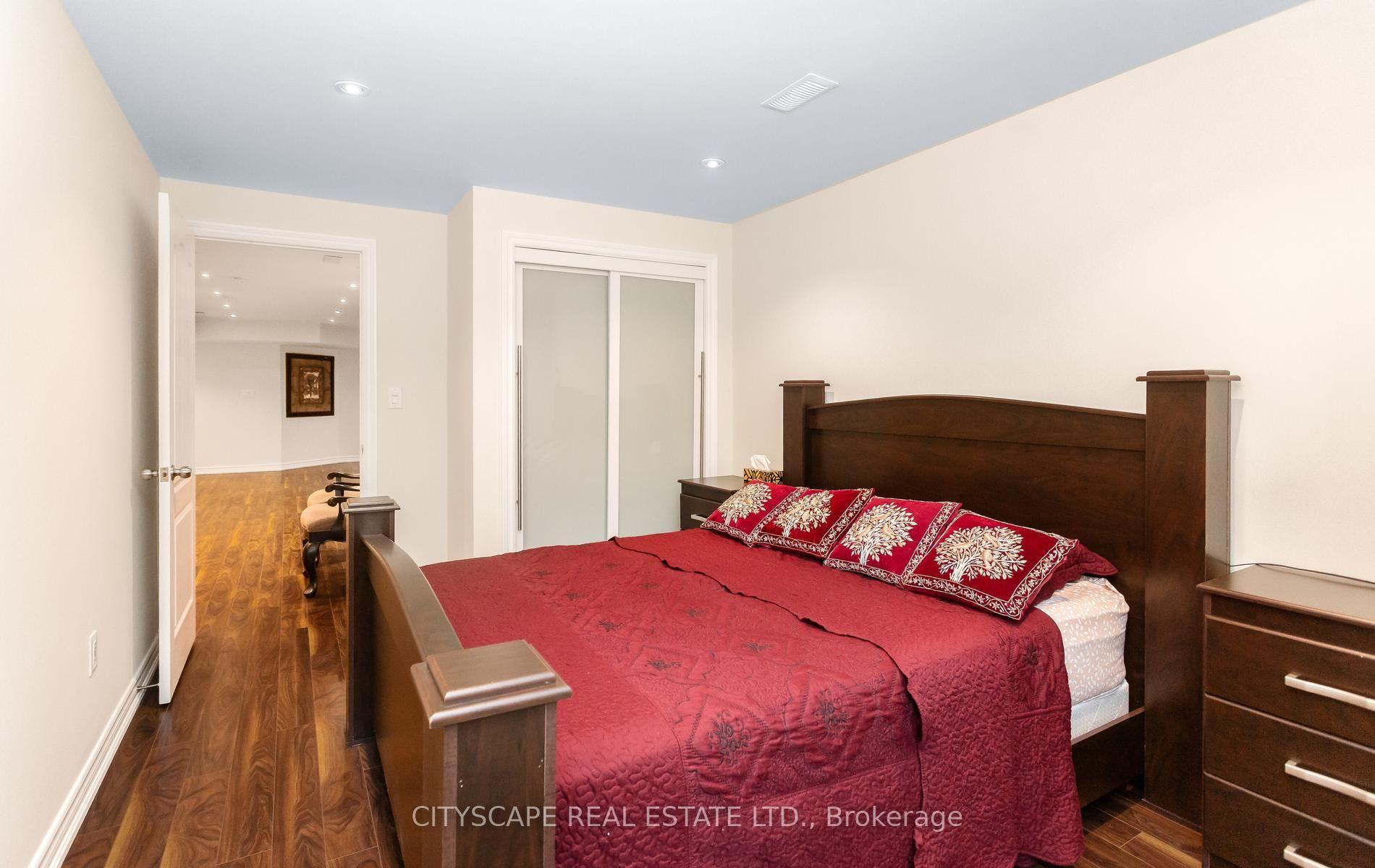 Photo 25 of Unit 21, 485 Pringle Avenue, Milton, Scott — HOMEH