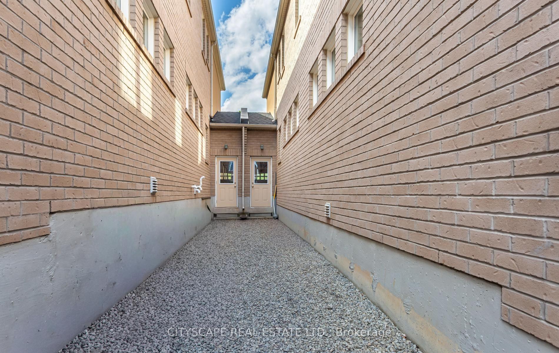 Photo 30 of Unit 21, 485 Pringle Avenue, Milton, Scott — HOMEH