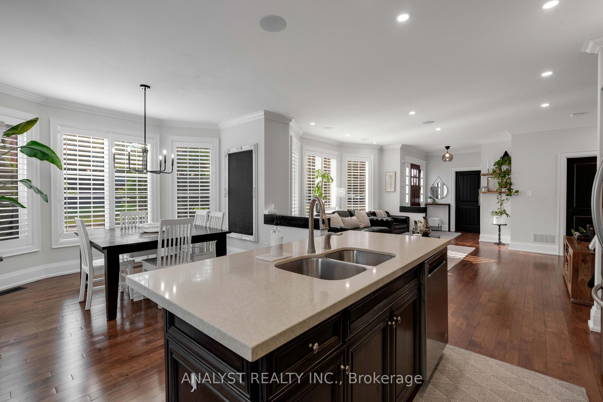 Photo 17 of 88 Brougham Drive, Vaughan, East Woodbridge — HOMEH