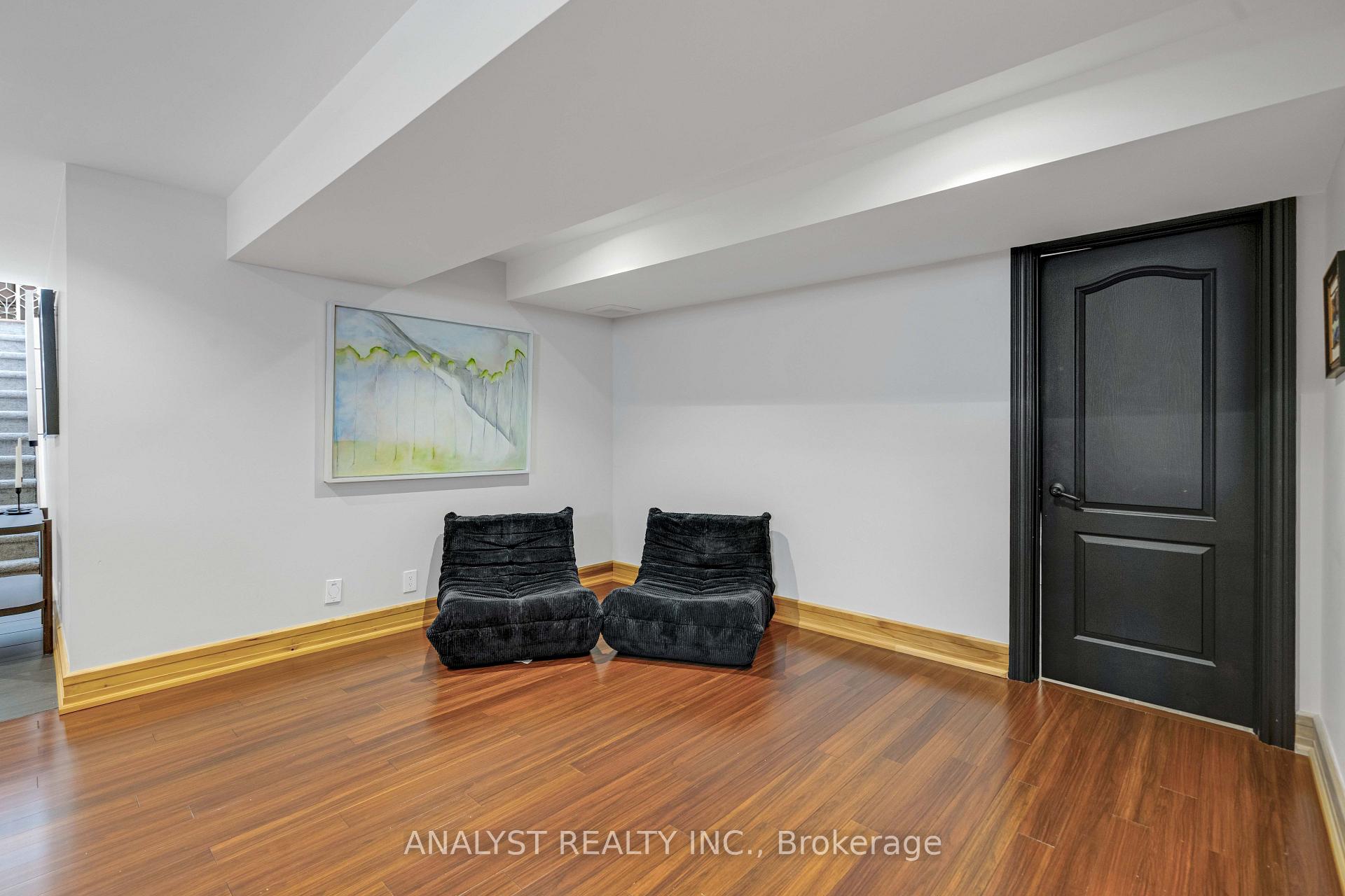 Photo 37 of 88 Brougham Drive, Vaughan, East Woodbridge — HOMEH