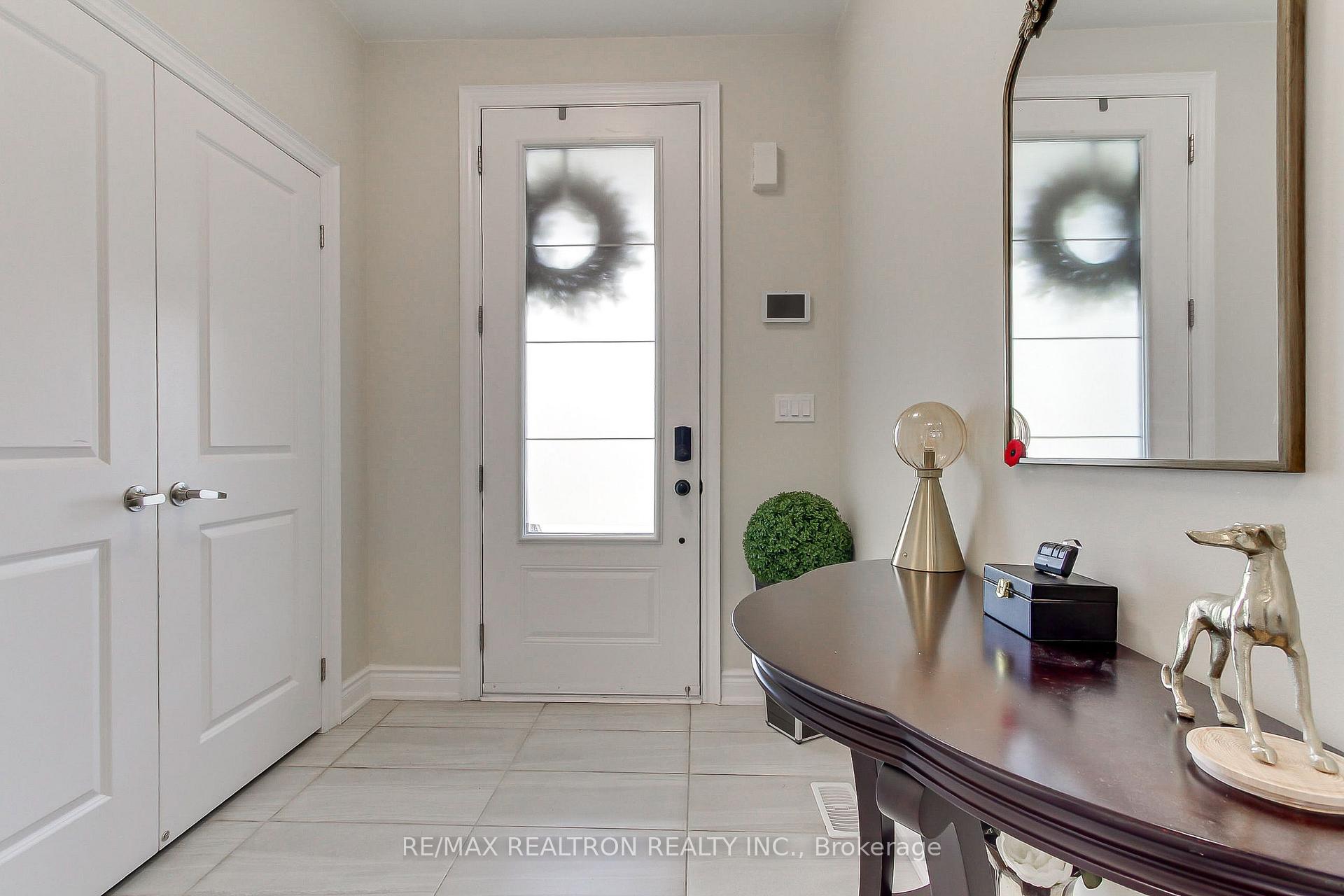 Photo 4 of 2109 Wilson Street, Innisfil, Alcona — HOMEH