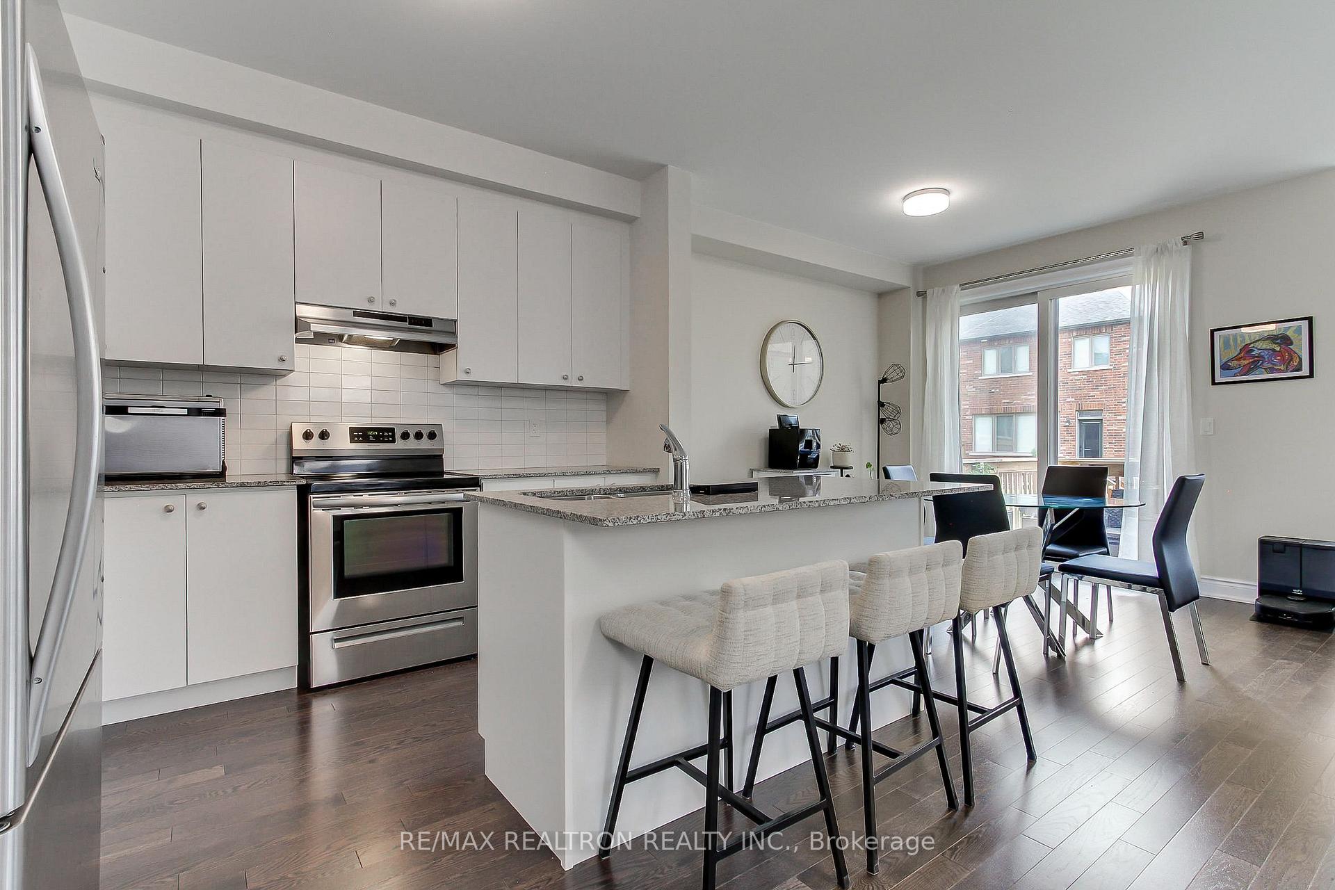 Photo 12 of 2109 Wilson Street, Innisfil, Alcona — HOMEH