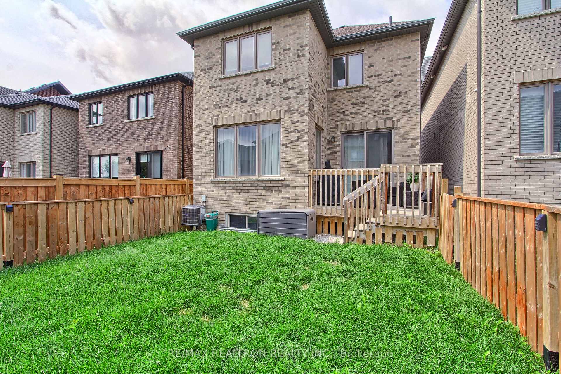 Photo 37 of 2109 Wilson Street, Innisfil, Alcona — HOMEH