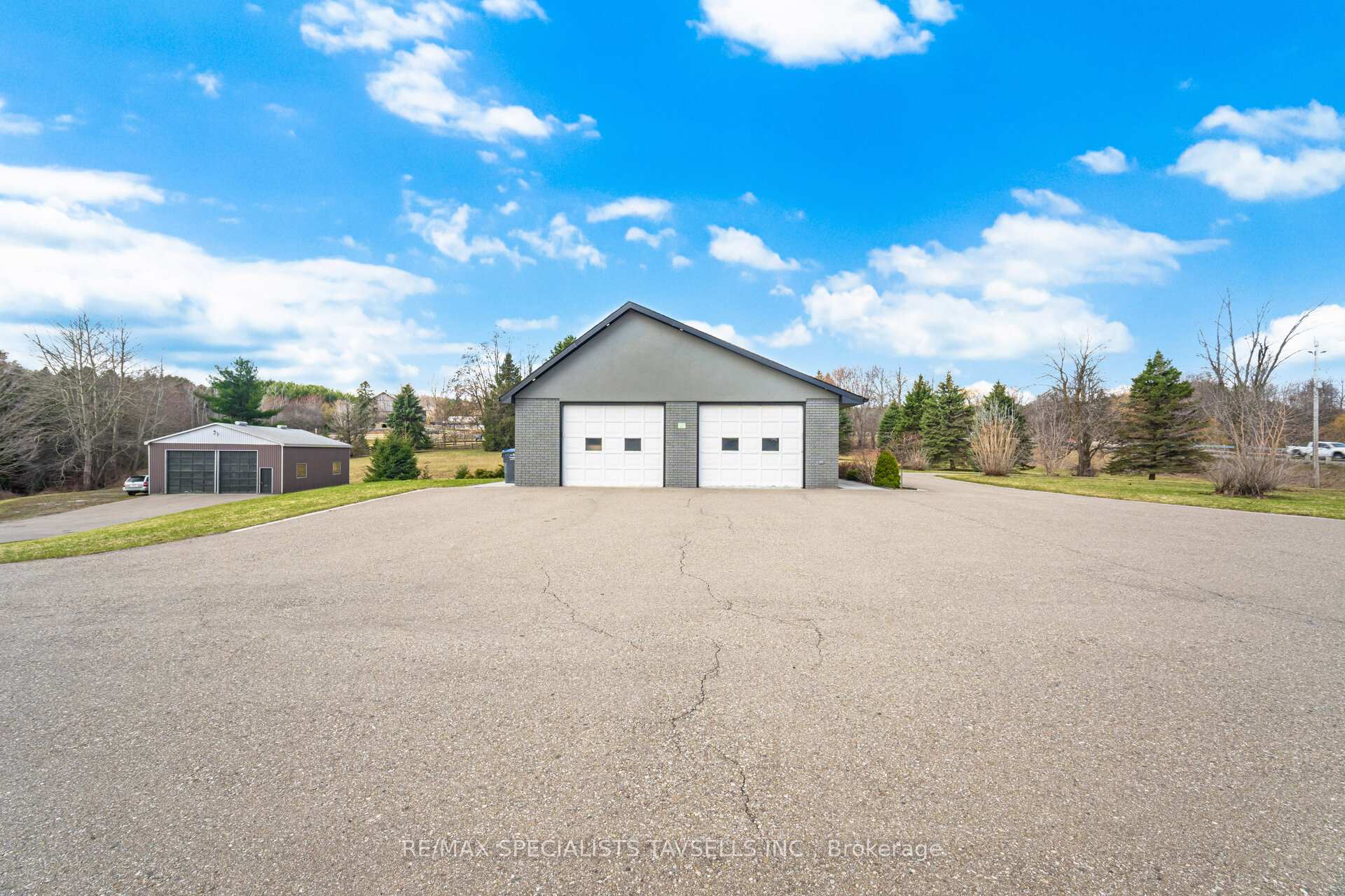 Photo 4 of 6785 Highway 9 Road, Caledon, Rural Caledon — HOMEH