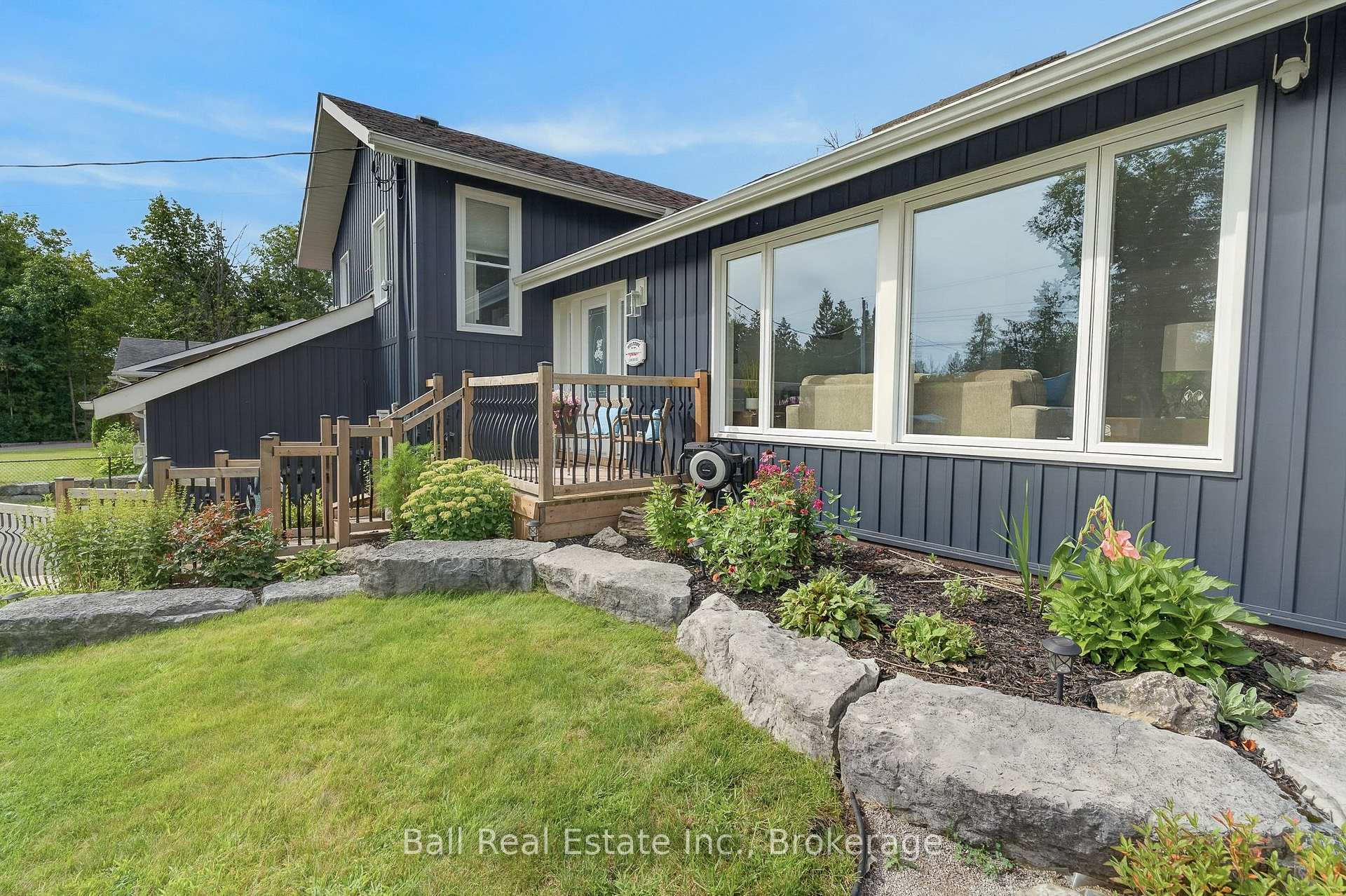 Photo 4 of 118 Echo Bay Road E, Kawartha Lakes, Bobcaygeon — HOMEH
