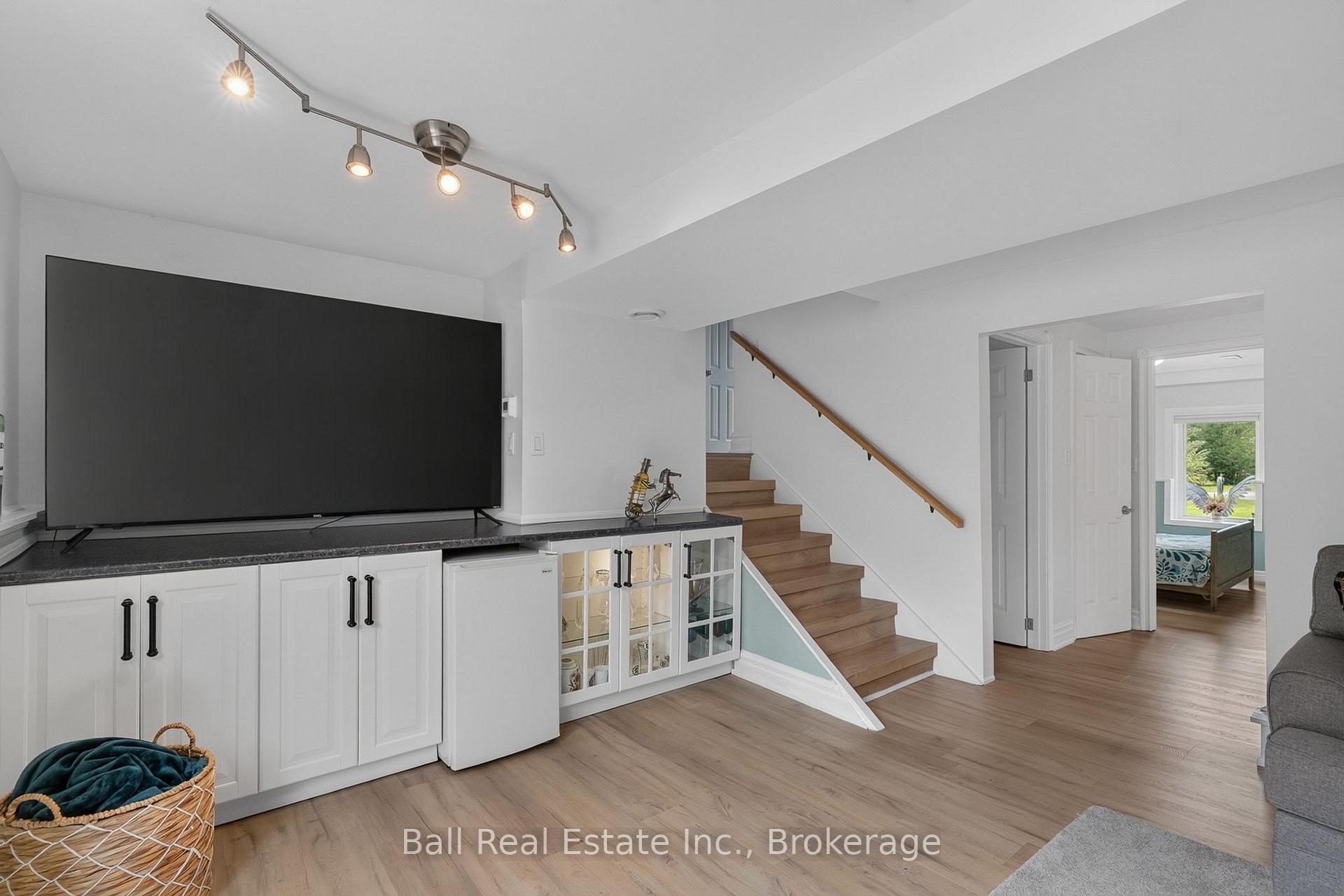 Photo 21 of 118 Echo Bay Road E, Kawartha Lakes, Bobcaygeon — HOMEH
