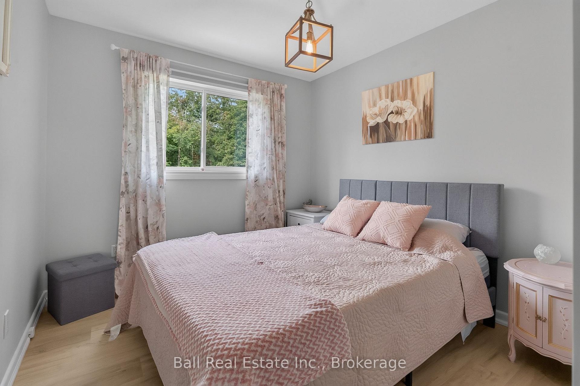 Photo 26 of 118 Echo Bay Road E, Kawartha Lakes, Bobcaygeon — HOMEH