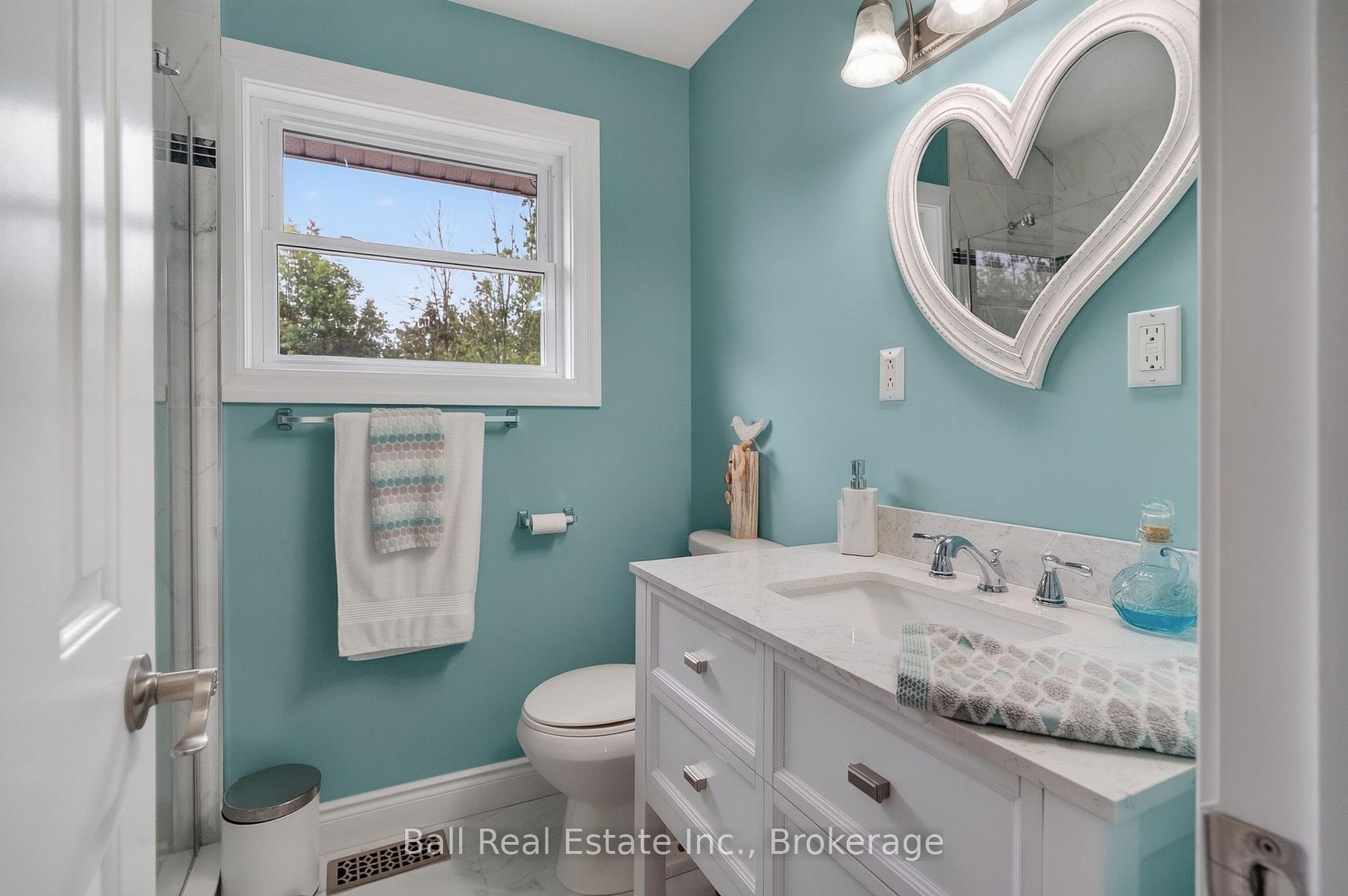 Photo 28 of 118 Echo Bay Road E, Kawartha Lakes, Bobcaygeon — HOMEH
