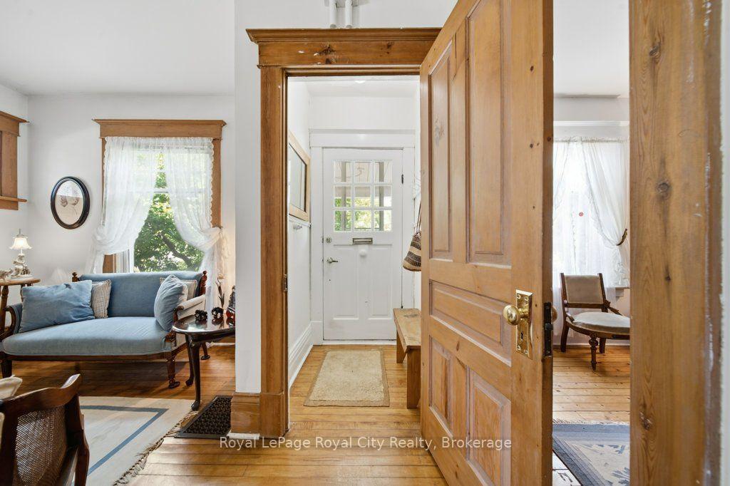 Photo 8 of 66 Raglan Street, Guelph, Junction/Onward Willow — HOMEH