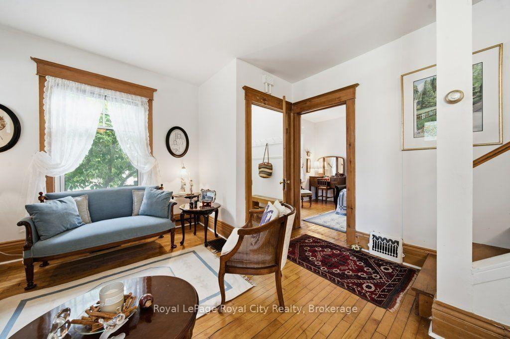 Photo 9 of 66 Raglan Street, Guelph, Junction/Onward Willow — HOMEH