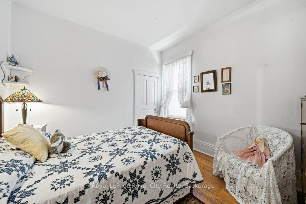 Photo 18 of 66 Raglan Street, Guelph, Junction/Onward Willow — HOMEH