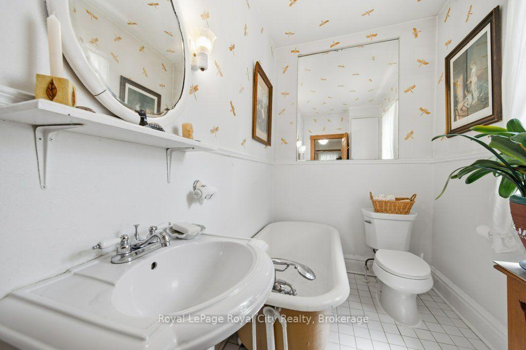 Photo 20 of 66 Raglan Street, Guelph, Junction/Onward Willow — HOMEH