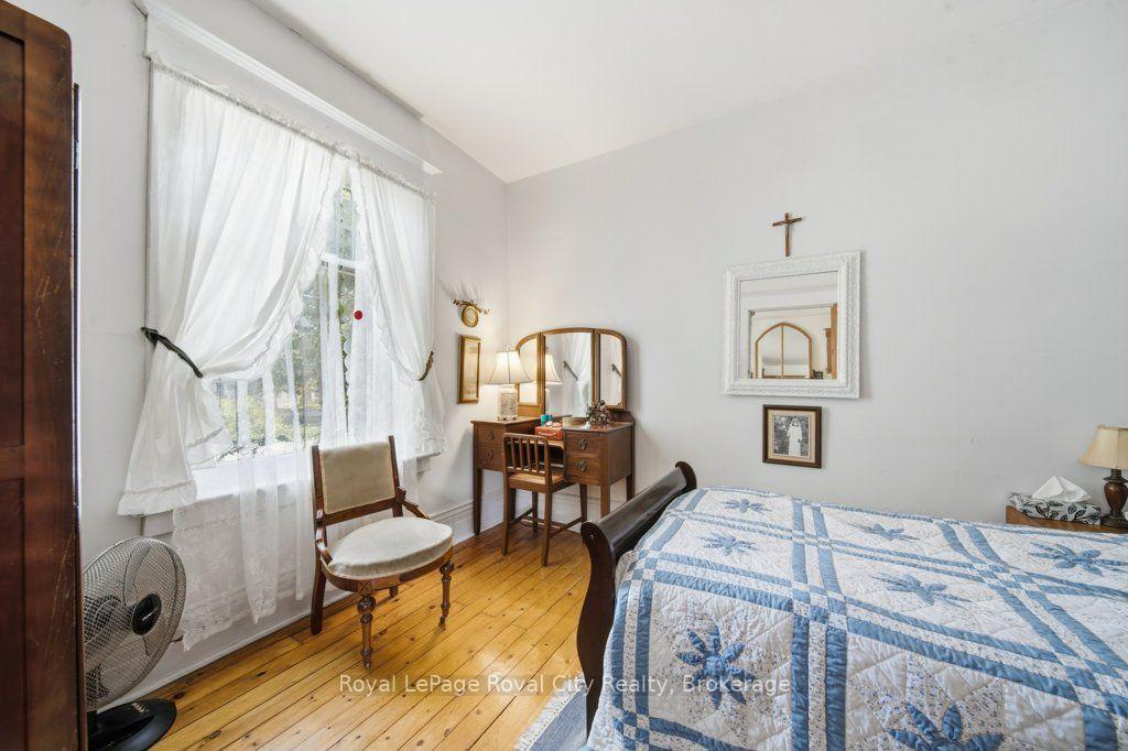 Photo 21 of 66 Raglan Street, Guelph, Junction/Onward Willow — HOMEH