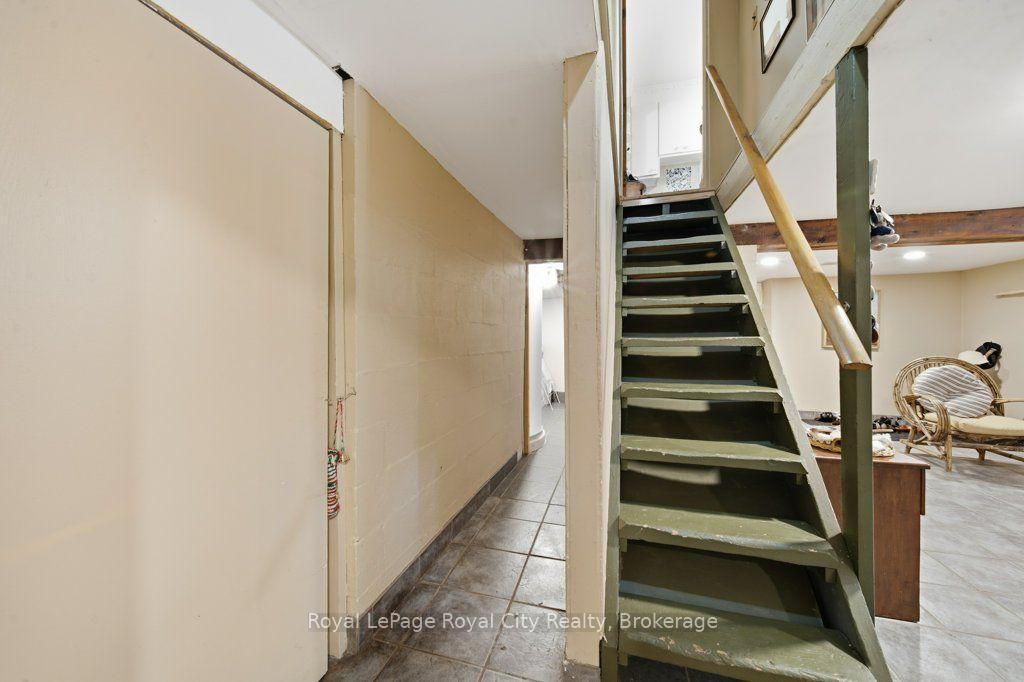 Photo 32 of 66 Raglan Street, Guelph, Junction/Onward Willow — HOMEH
