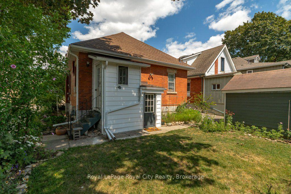 Photo 37 of 66 Raglan Street, Guelph, Junction/Onward Willow — HOMEH