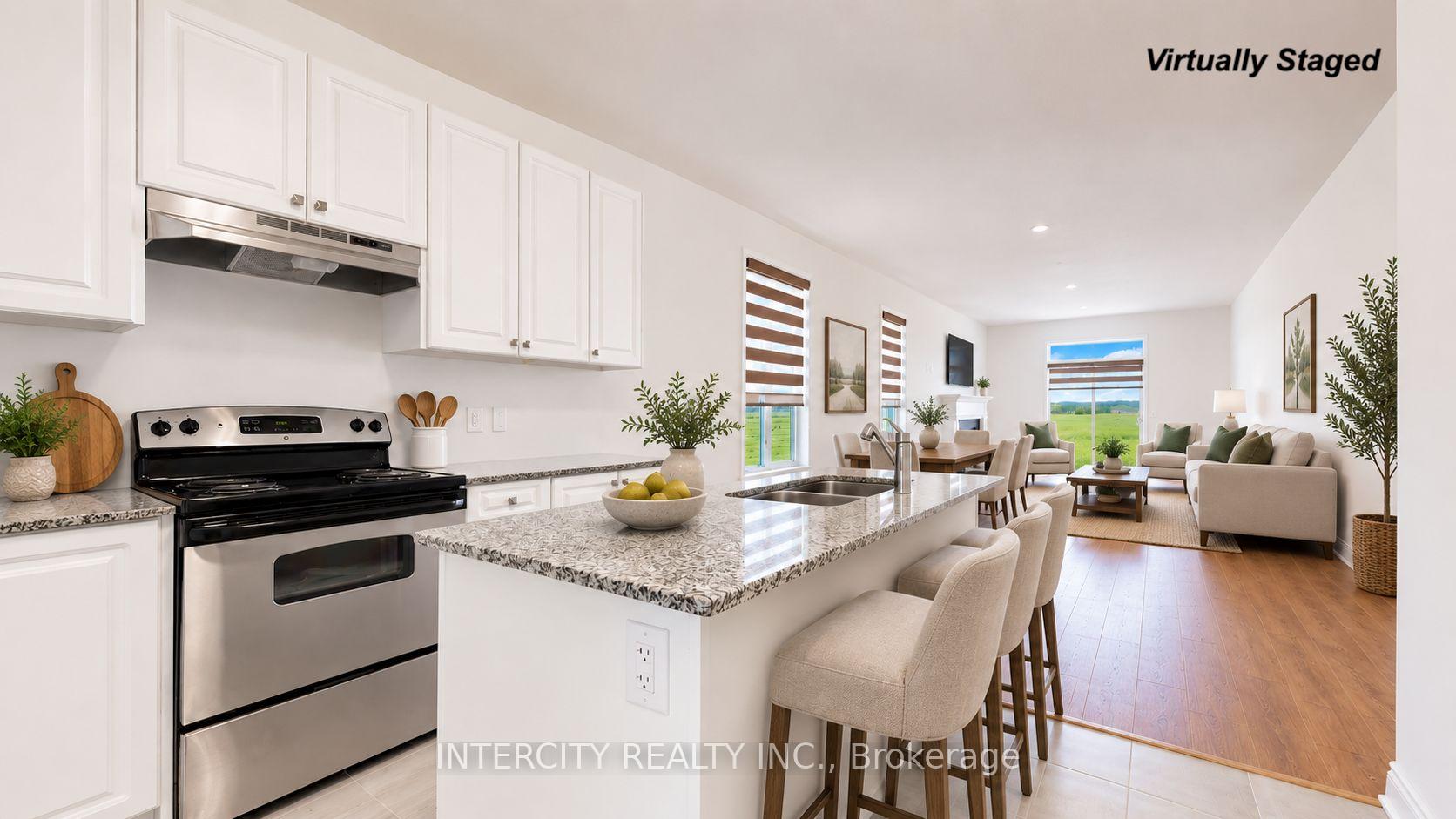 Photo 8 of 17 Union Boulevard, Wasaga Beach — HOMEH