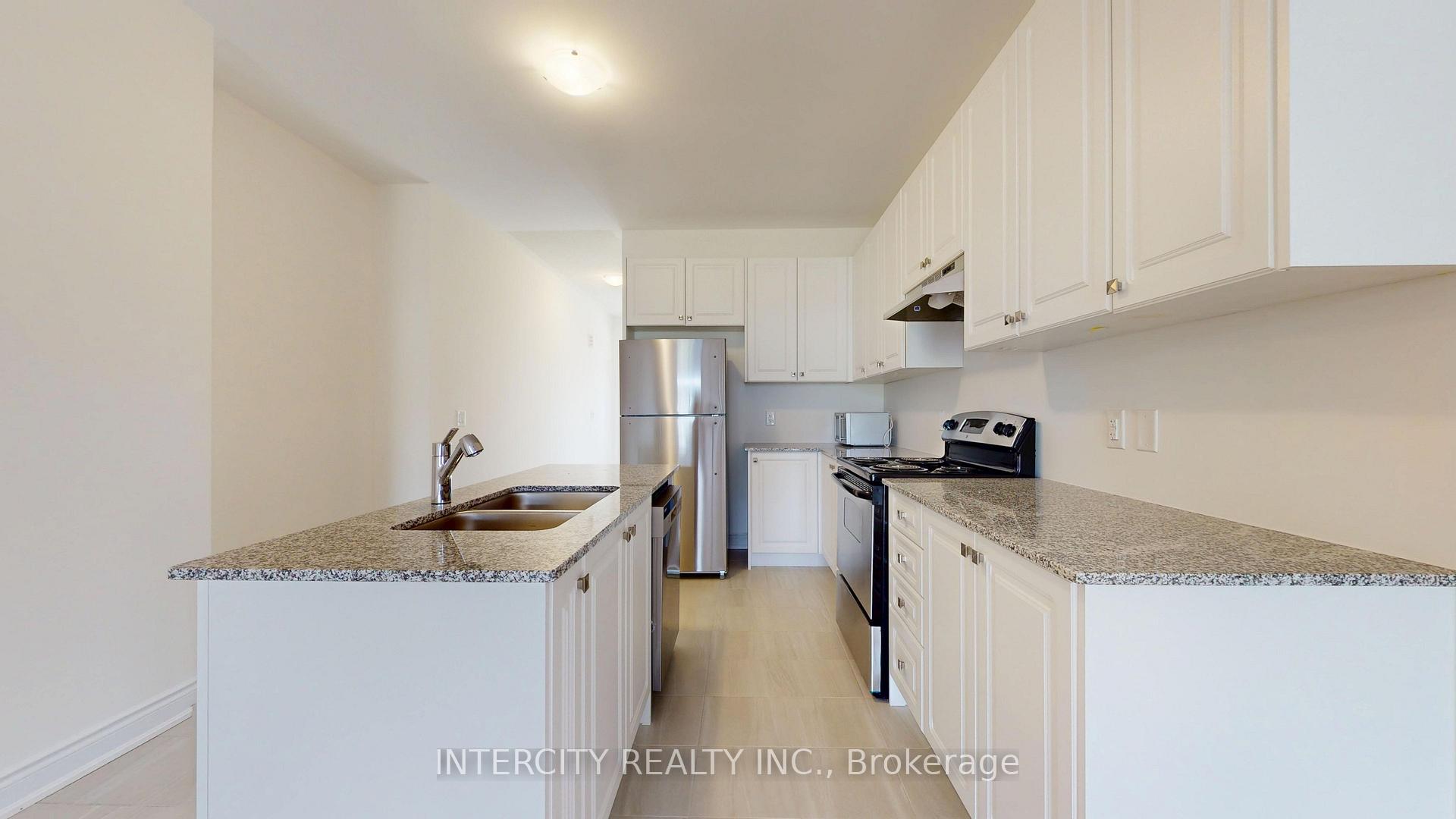 Photo 11 of 17 Union Boulevard, Wasaga Beach — HOMEH