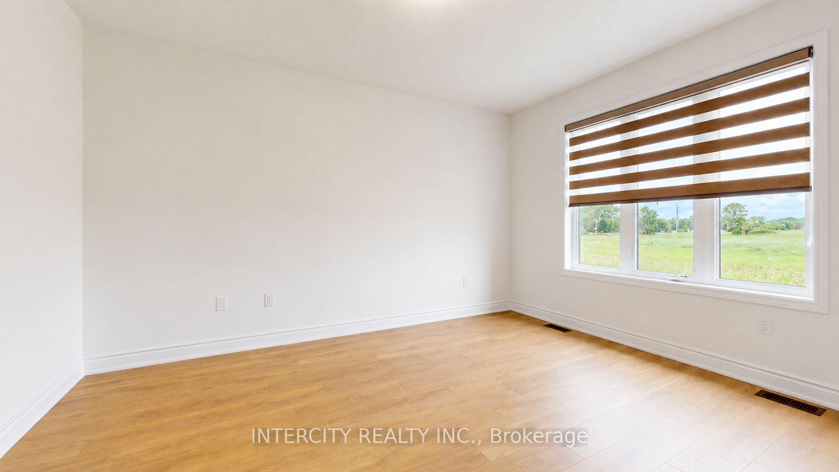 Photo 28 of 17 Union Boulevard, Wasaga Beach — HOMEH