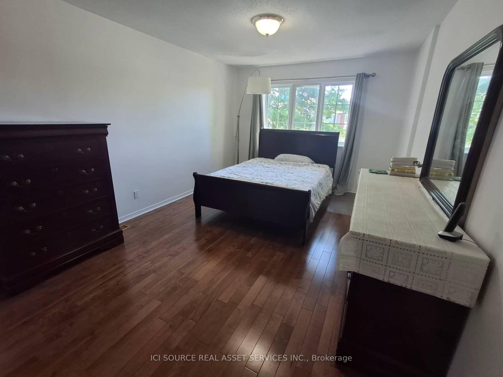 Photo 14 of 1655 Jobin Crescent, Ottawa, Carson Grove — HOMEH