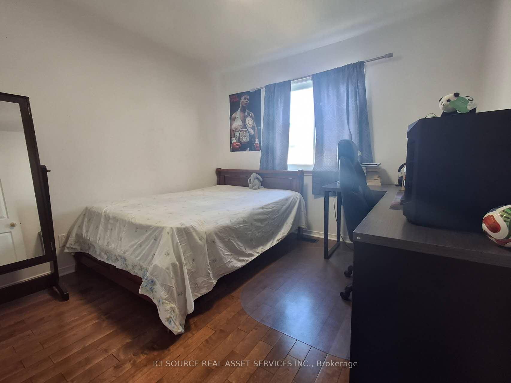 Photo 16 of 1655 Jobin Crescent, Ottawa, Carson Grove — HOMEH