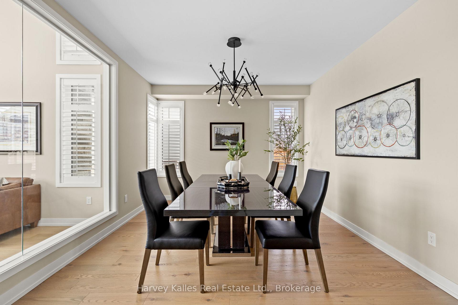 Photo 6 of 163 Springside Crescent, Blue Mountains — HOMEH
