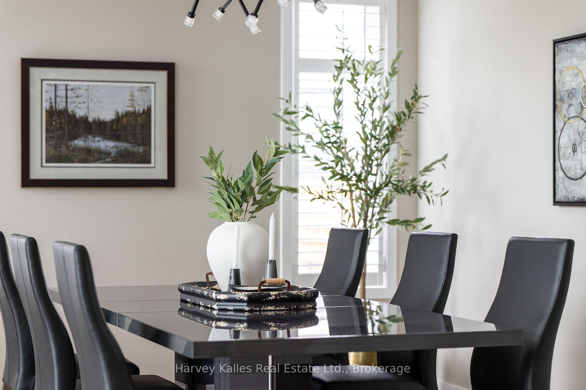 Photo 7 of 163 Springside Crescent, Blue Mountains — HOMEH