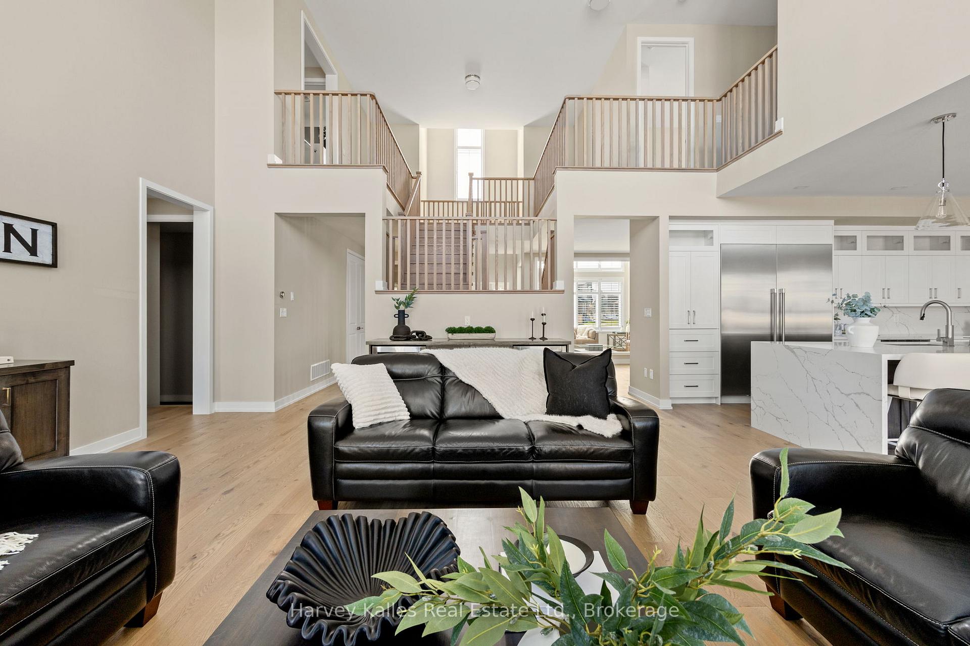 Photo 10 of 163 Springside Crescent, Blue Mountains — HOMEH