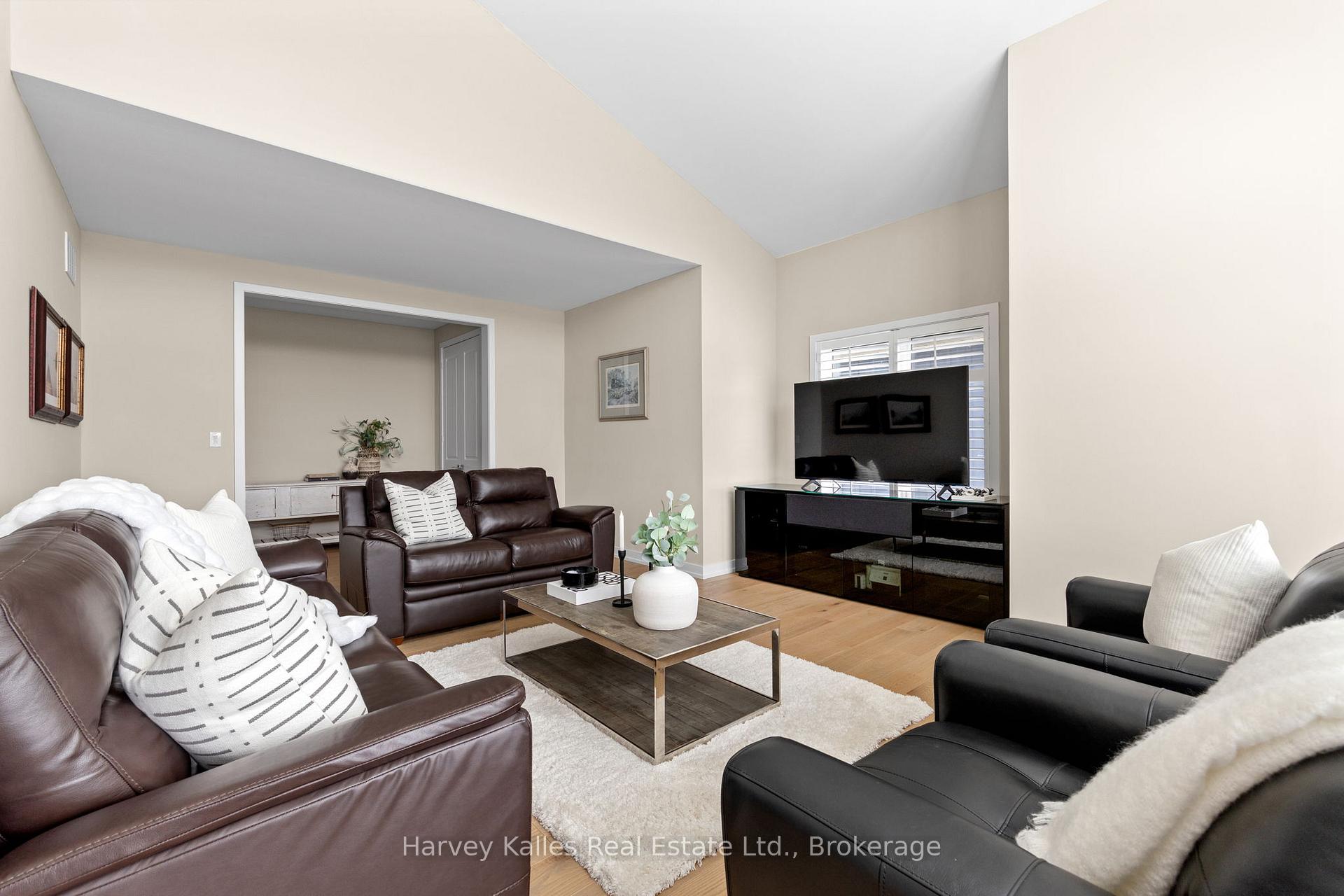 Photo 38 of 163 Springside Crescent, Blue Mountains — HOMEH