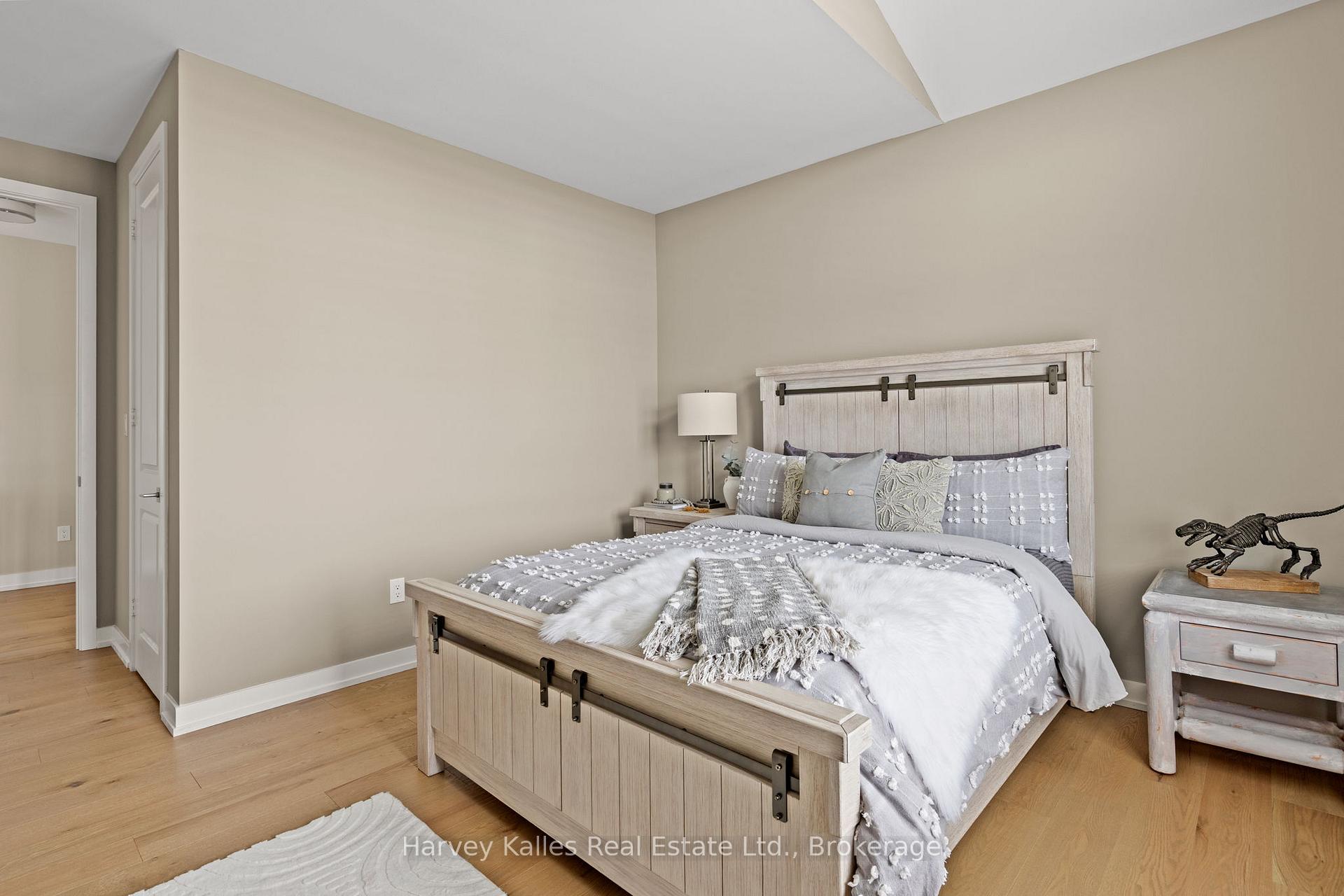 Photo 45 of 163 Springside Crescent, Blue Mountains — HOMEH