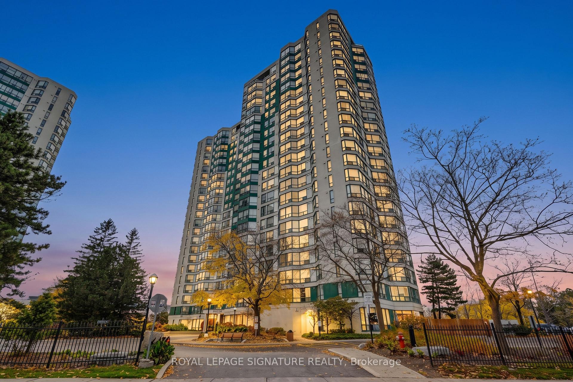 Front of Unit 1405, 4470 Tucana Court