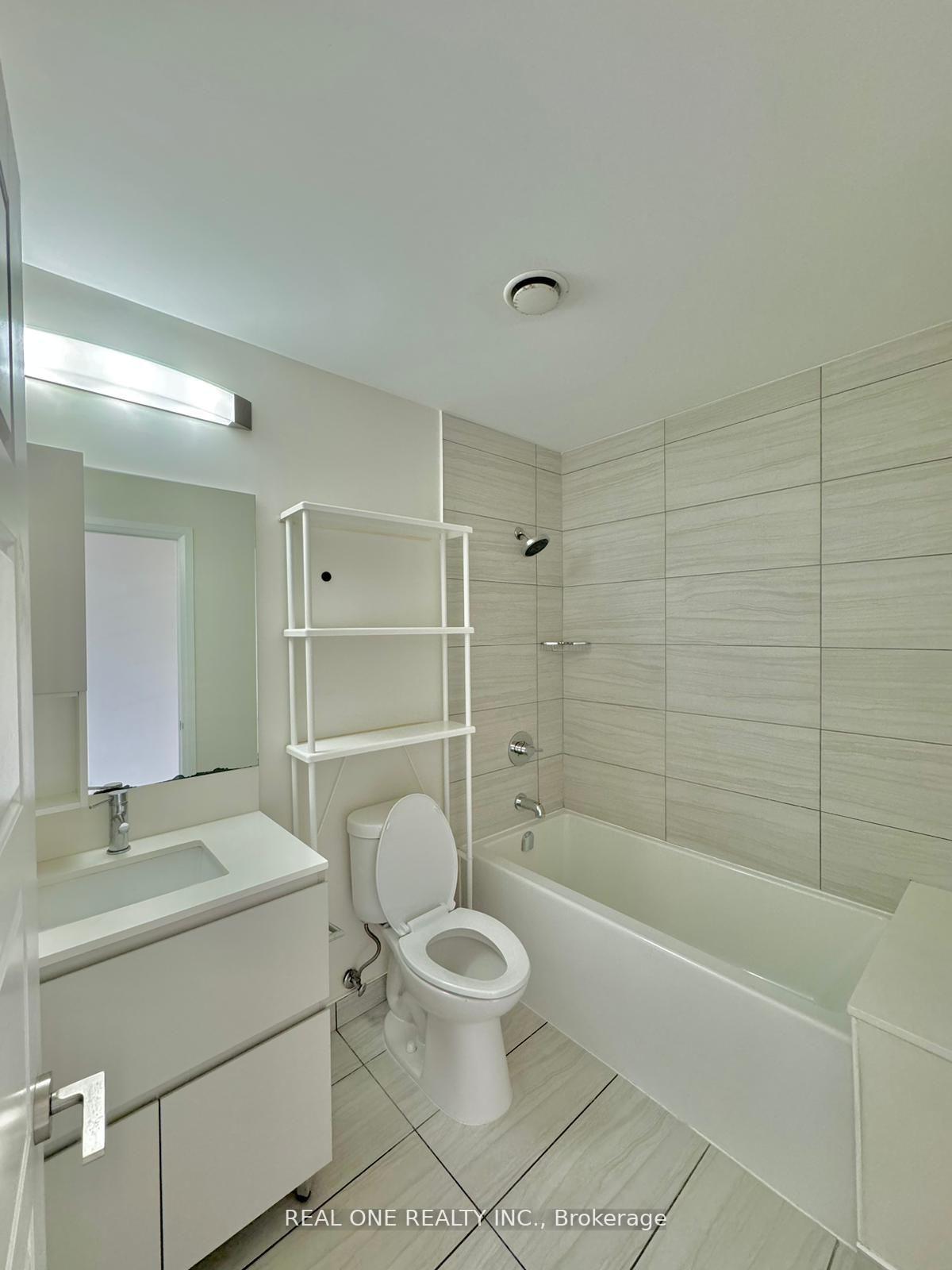Photo 16 of Unit Rg22, 25 Water Walk Drive, Markham, Unionville — HOMEH