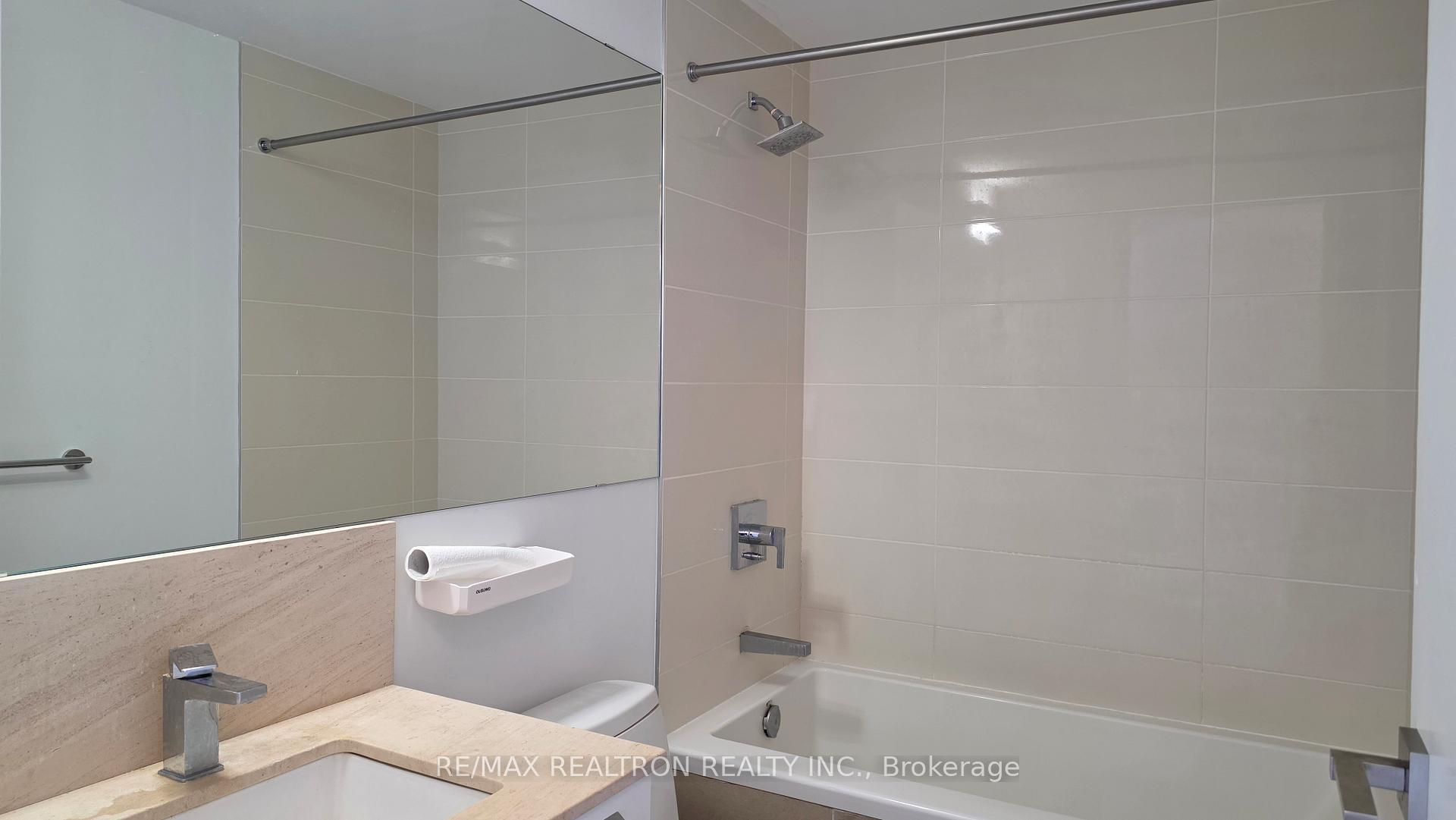 Photo 3 of Unit 1103, 28 Wellesley Street E, Toronto, Church-Yonge Corridor — HOMEH
