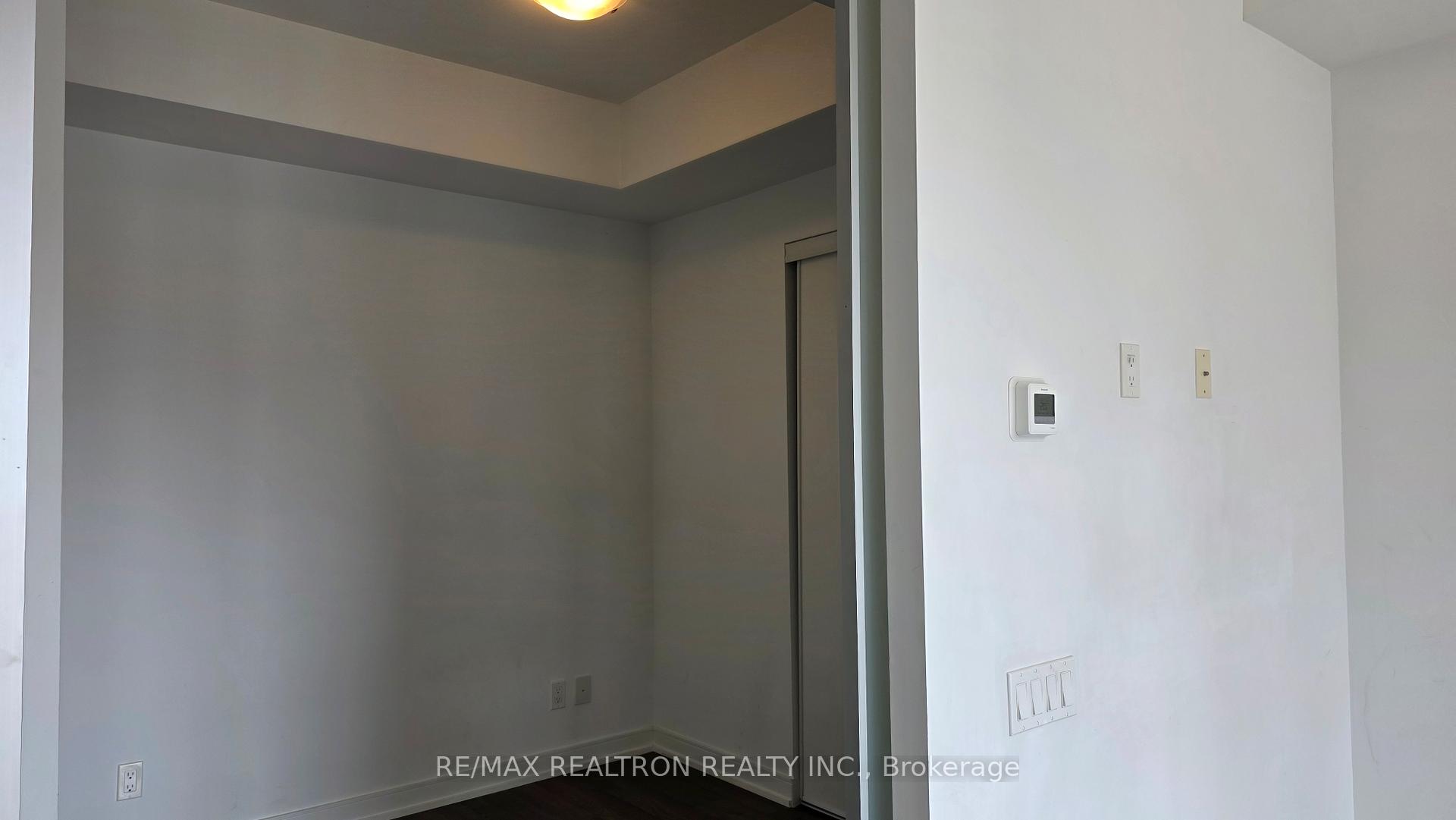 Photo 6 of Unit 1103, 28 Wellesley Street E, Toronto, Church-Yonge Corridor — HOMEH