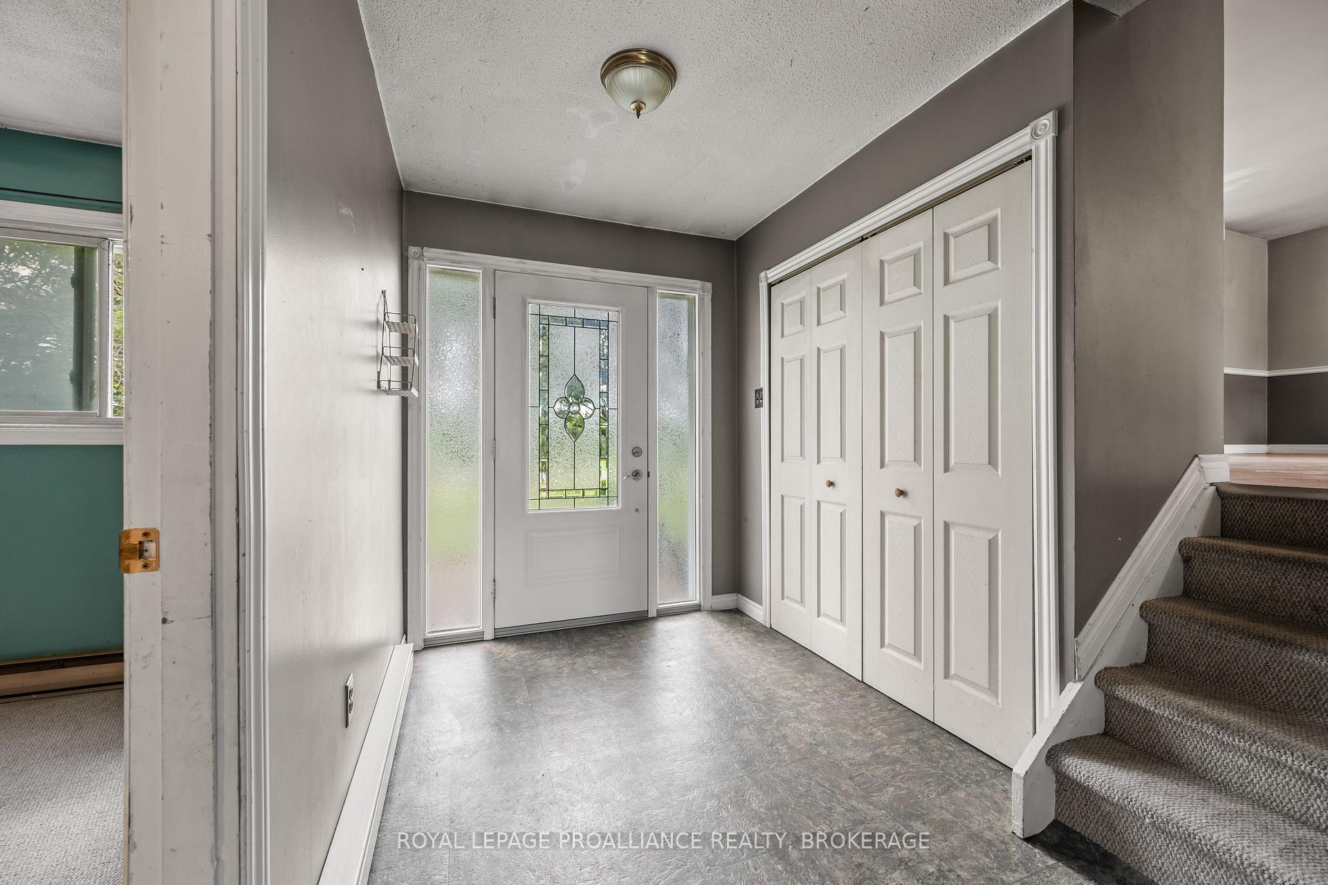 Photo 5 of 3298 Perth Road, South Frontenac, Frontenac South — HOMEH