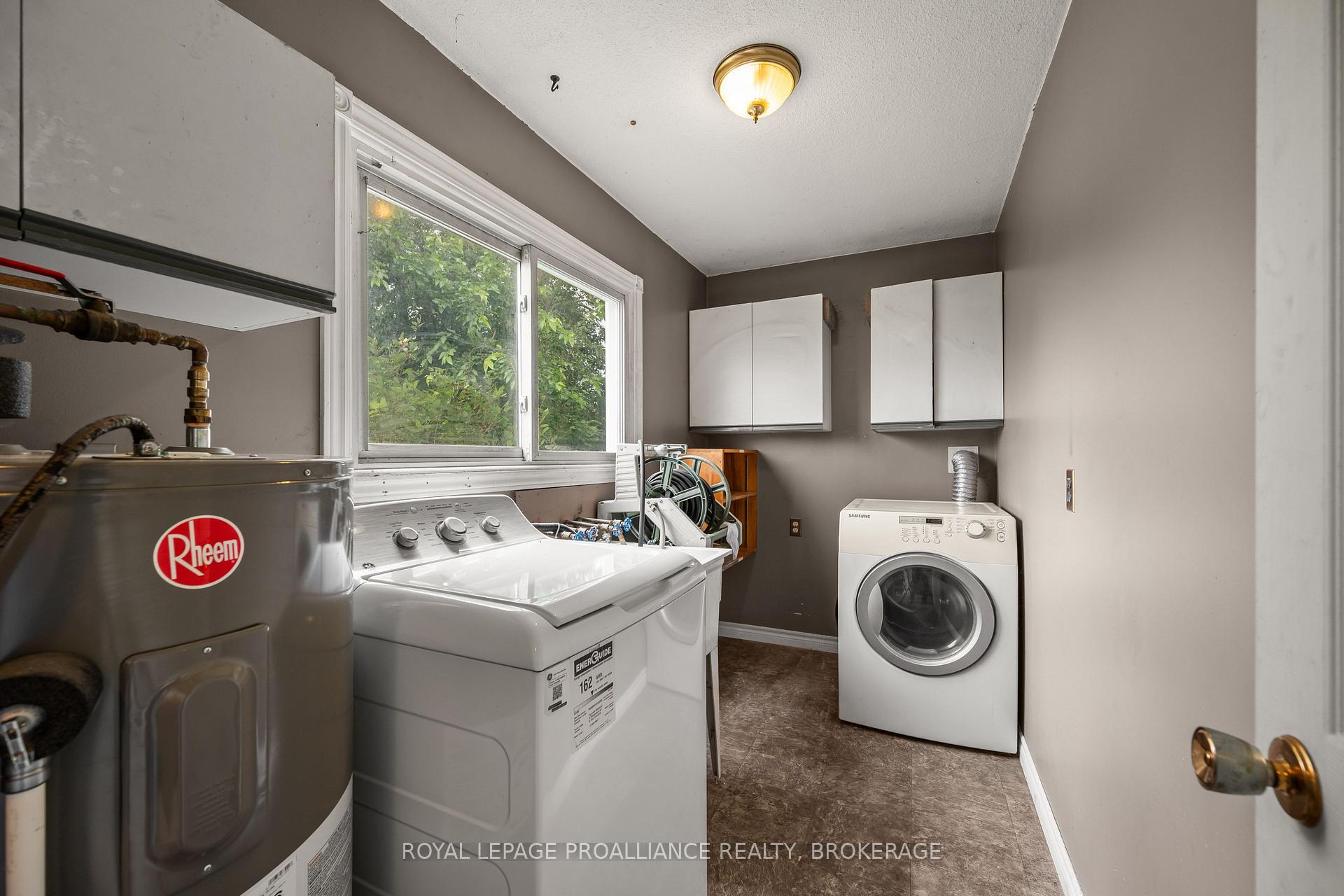 Photo 9 of 3298 Perth Road, South Frontenac, Frontenac South — HOMEH