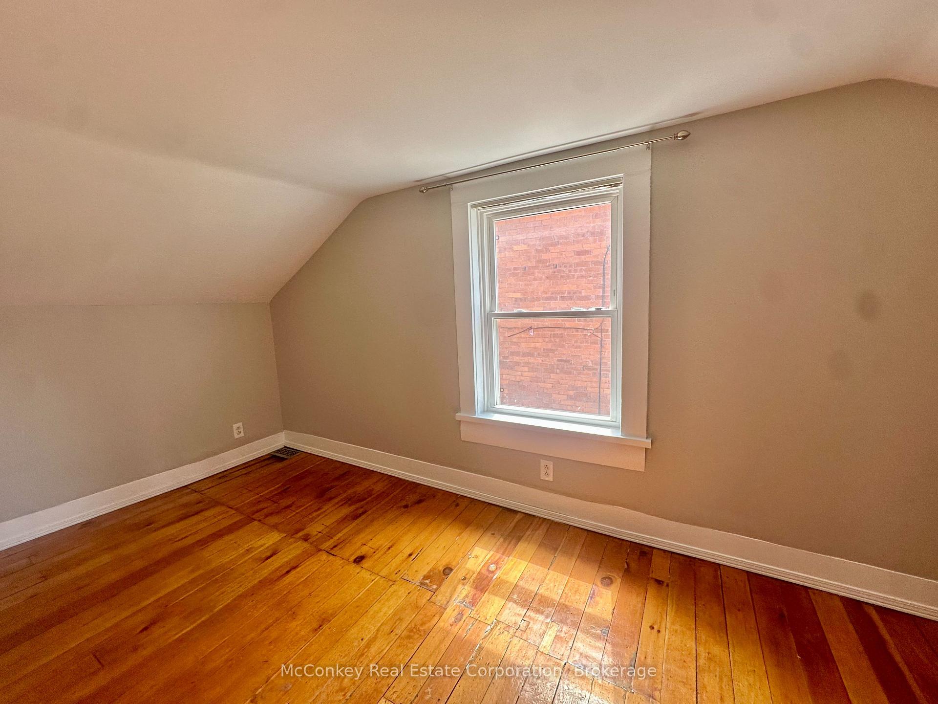 Photo 21 of 175 Douro Street, Peterborough, Ashburnham Ward 4 — HOMEH