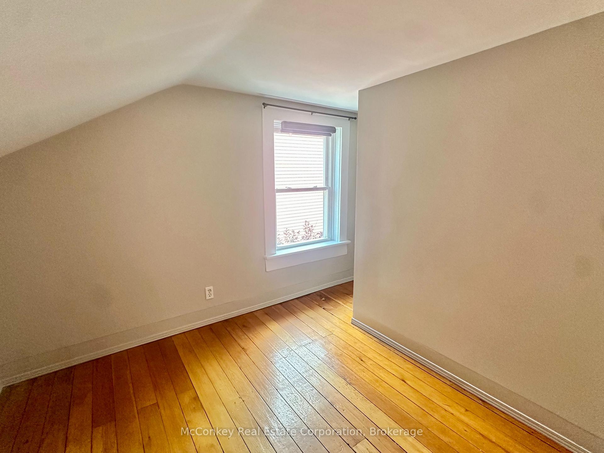 Photo 23 of 175 Douro Street, Peterborough, Ashburnham Ward 4 — HOMEH